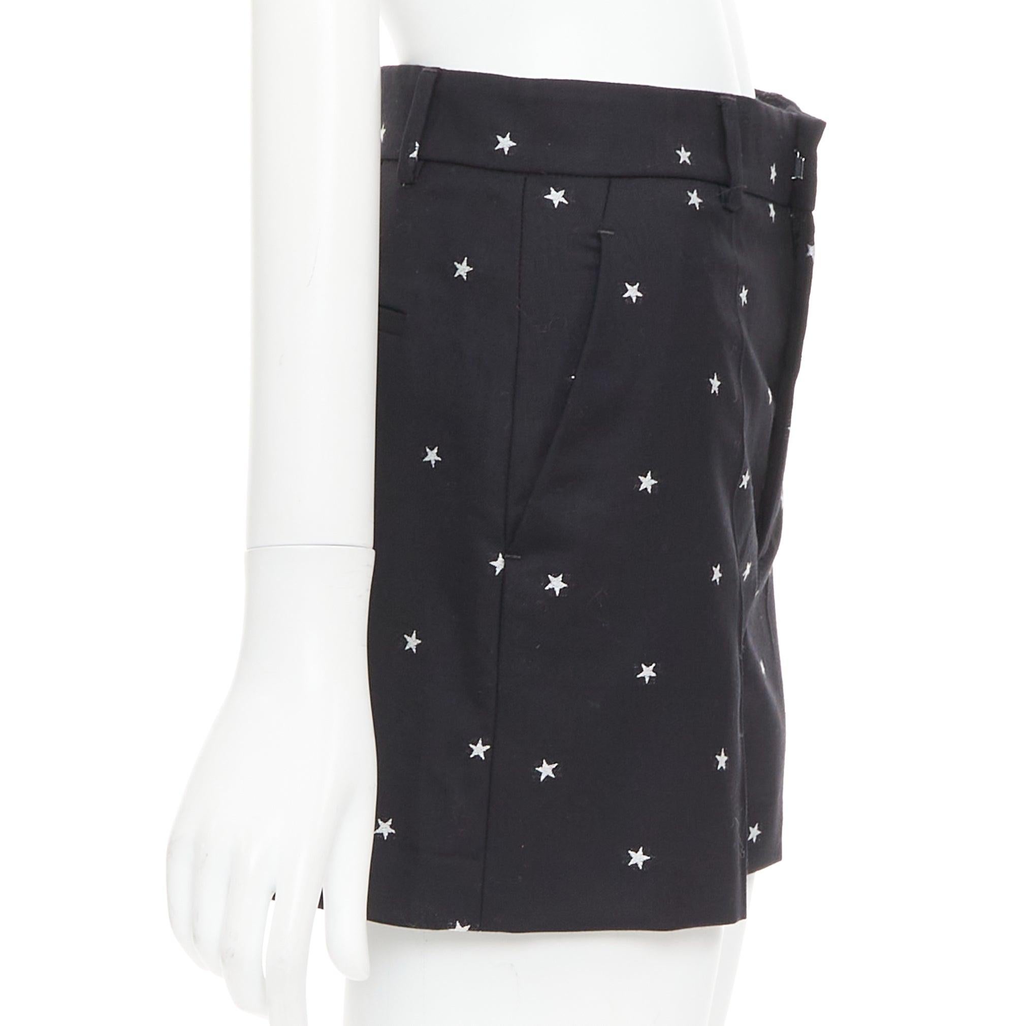 Donna RED VALENTINO mini pantaloncini in misto lana con intarsio di stelle bianche e nere IT38 XS in vendita