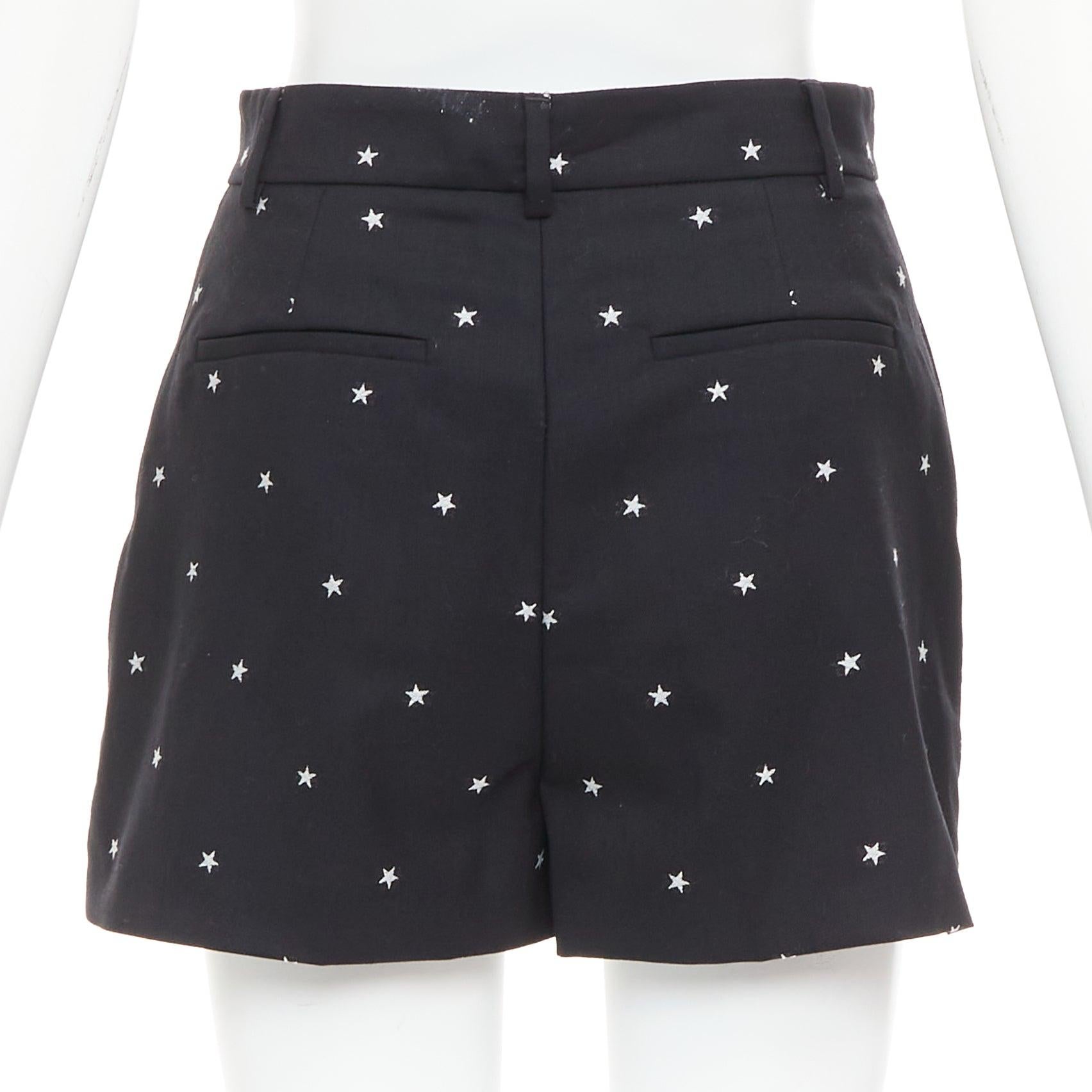 RED VALENTINO mini pantaloncini in misto lana con intarsio di stelle bianche e nere IT38 XS in vendita 1