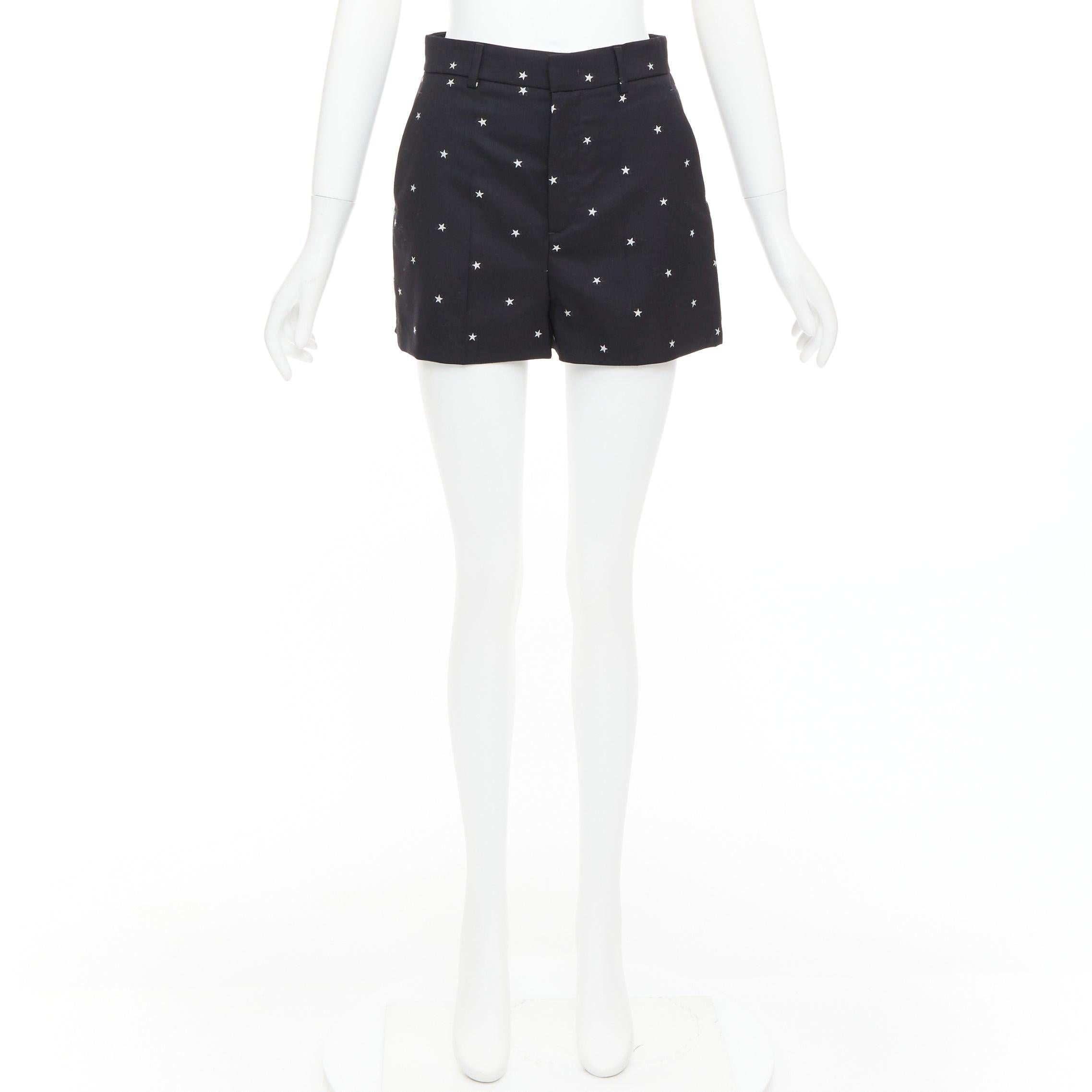 RED VALENTINO mini pantaloncini in misto lana con intarsio di stelle bianche e nere IT38 XS in vendita 5