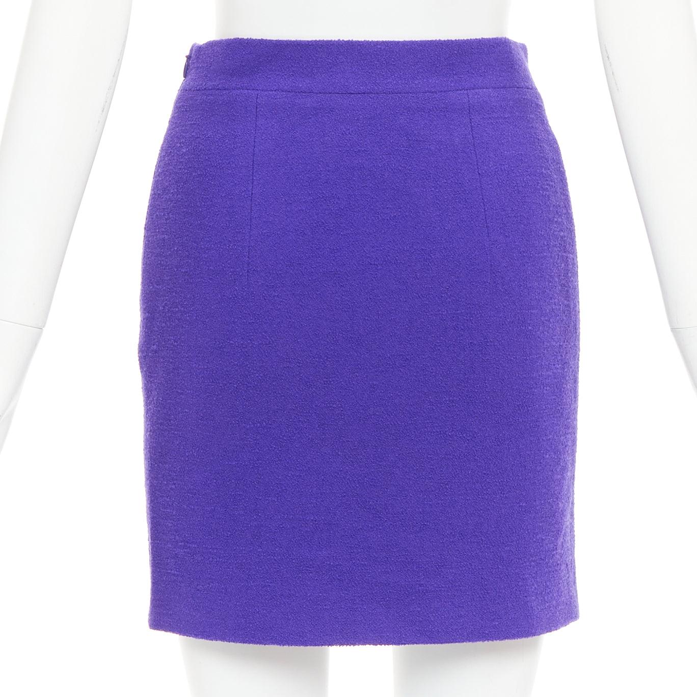 Donna Alessandra Rich, minigonna in lana vergine viola reale con spacco frontale IT38 XS in vendita