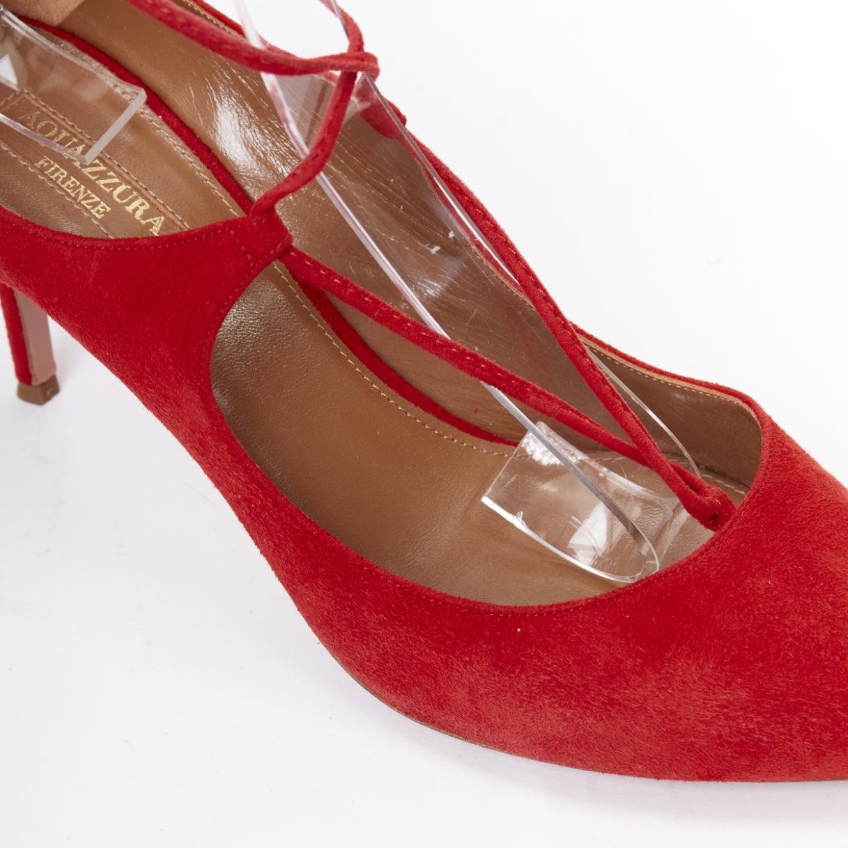 AQUAZZURA Christy 75 - Escarpins du milieu en daim rouge à lacets EU39,5 en vente 2