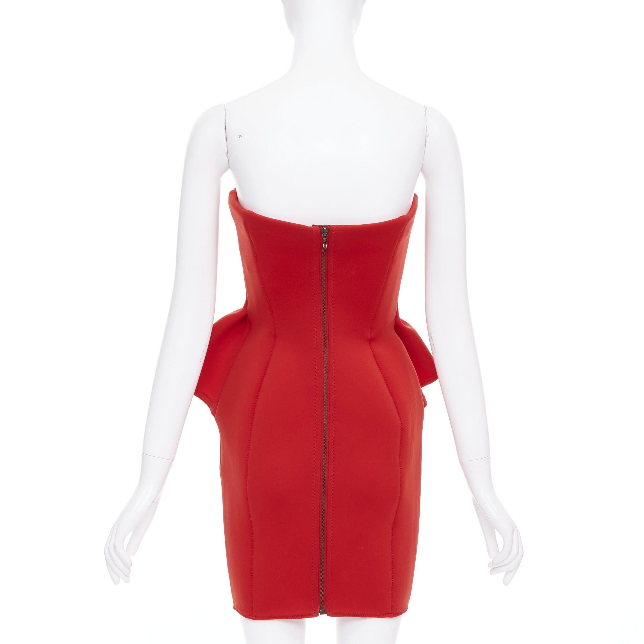 LANVIN Alber Elbaz signature rouge robe péplum en néoprène à bretelles zippée FR34 XS Pour femmes en vente