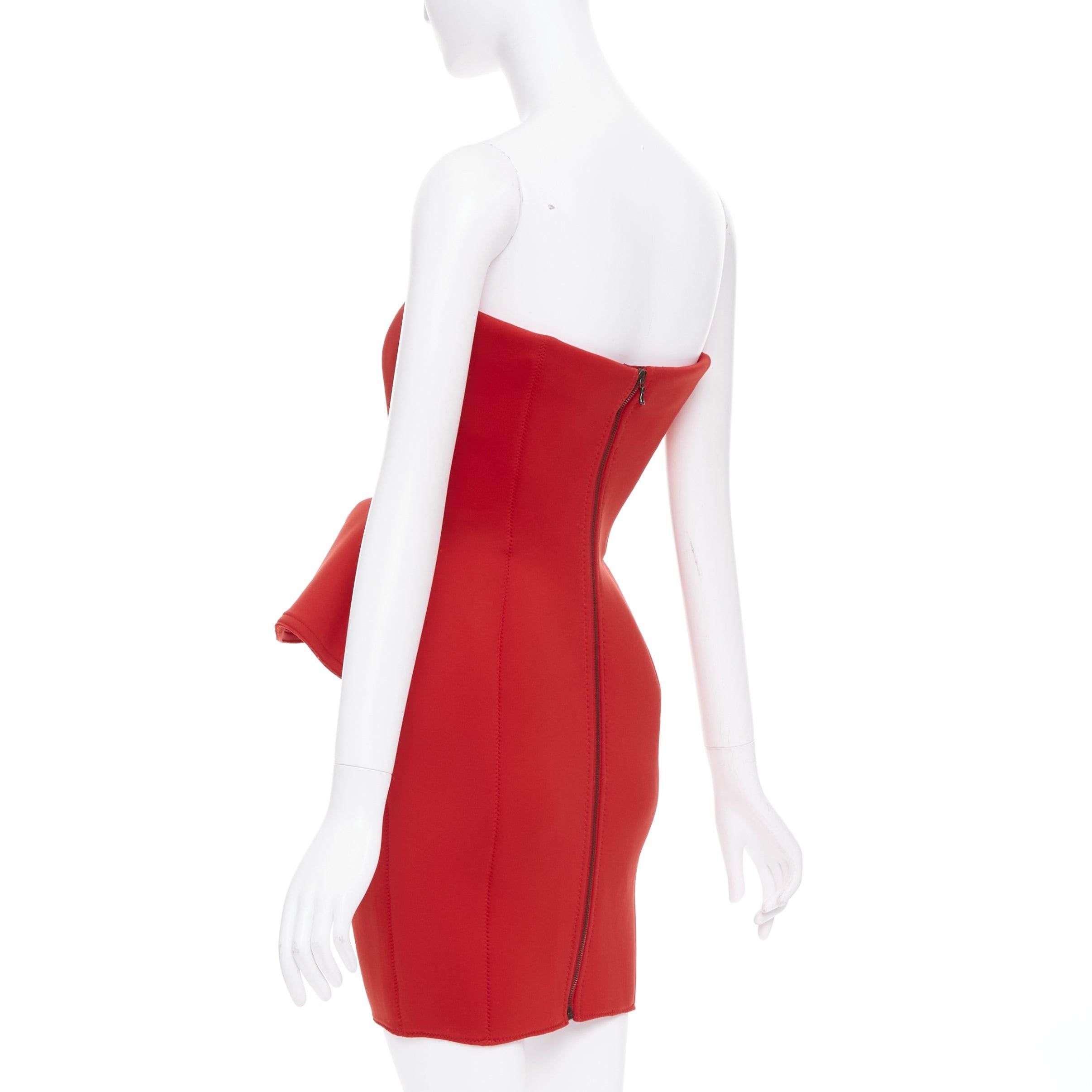 LANVIN Alber Elbaz signature rouge robe péplum en néoprène à bretelles zippée FR34 XS en vente 1