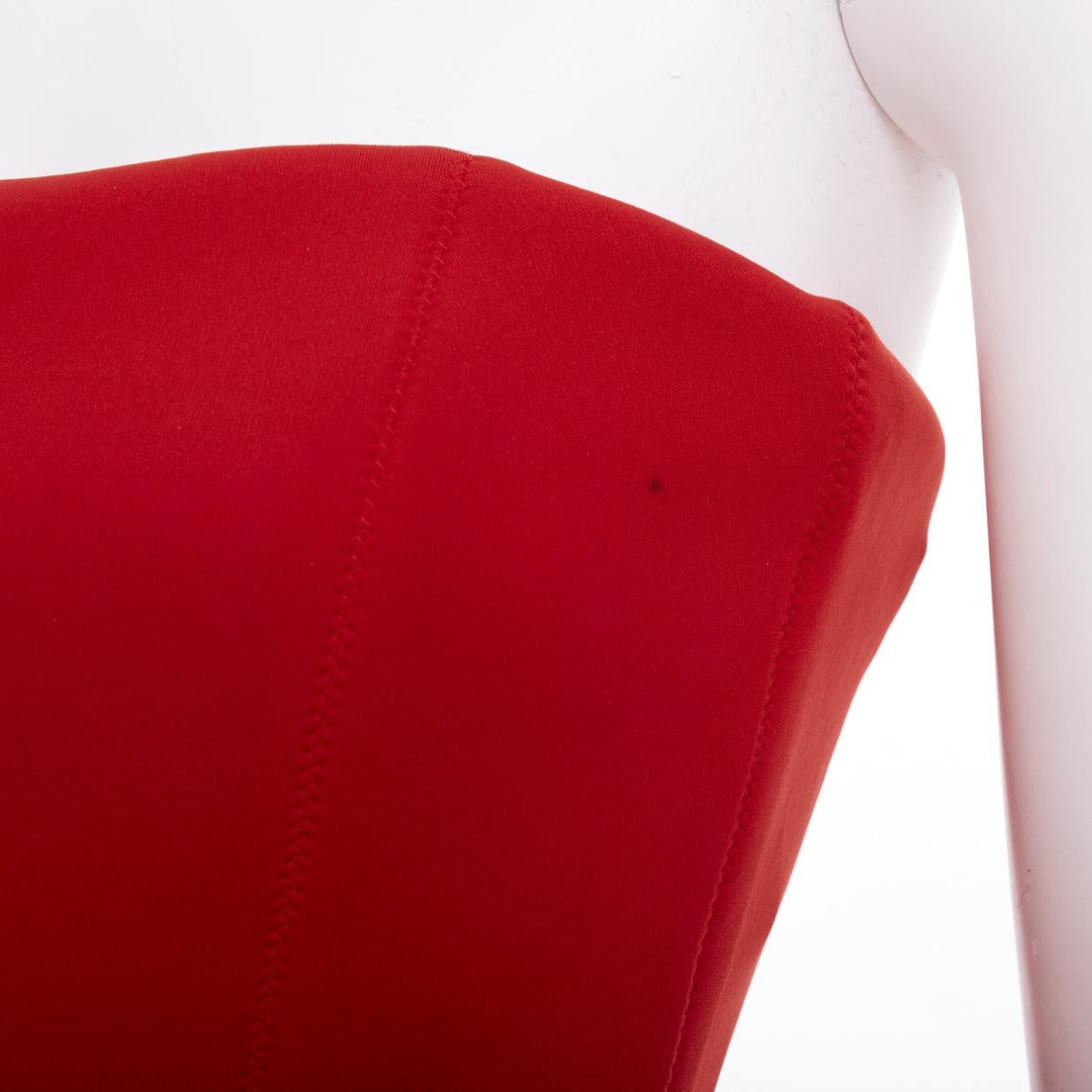 LANVIN Alber Elbaz signature rouge robe péplum en néoprène à bretelles zippée FR34 XS en vente 2