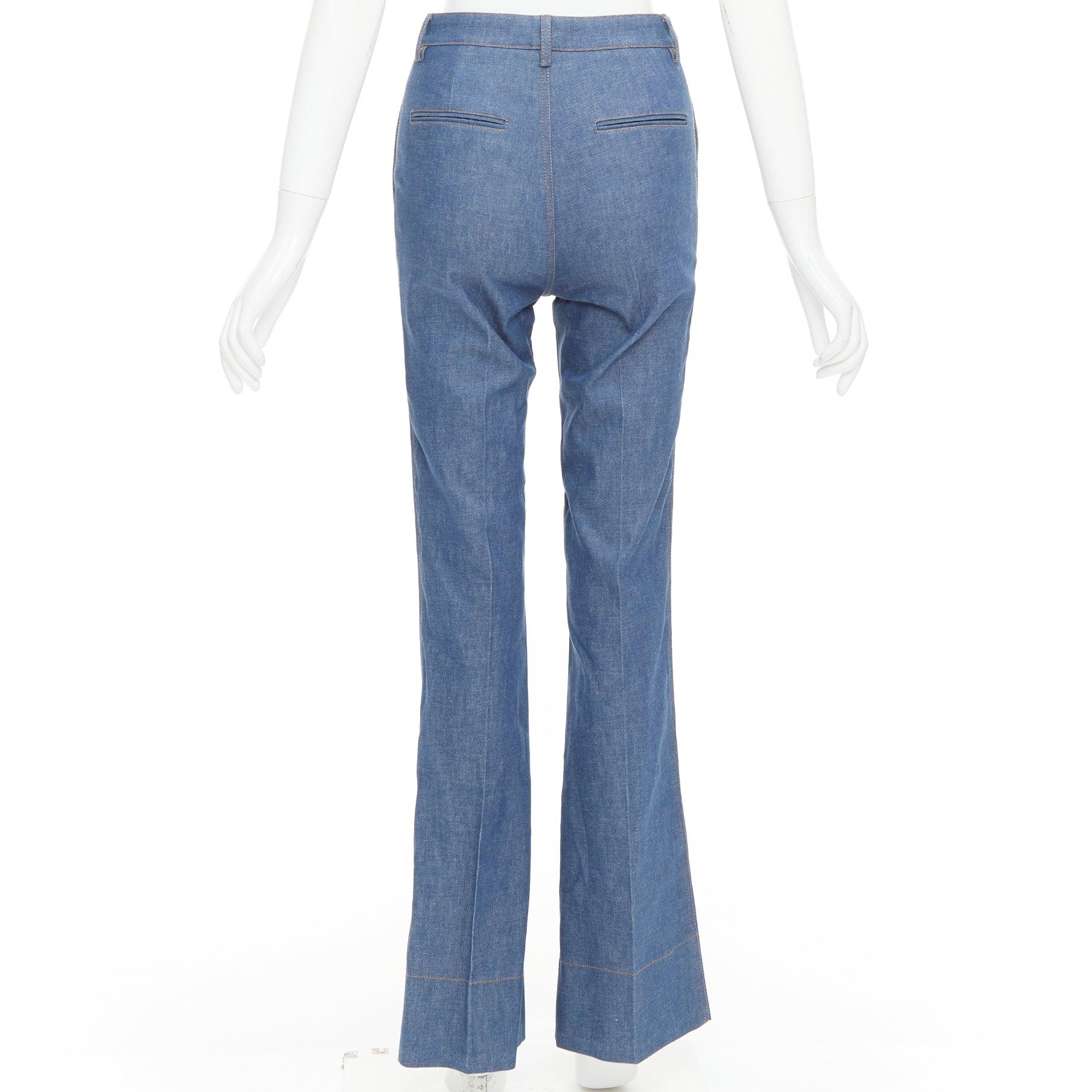SAINT LAURENT 2022 vaqueros acampanados de cintura alta con pliegues delanteros azules FR34 XS en venta 1