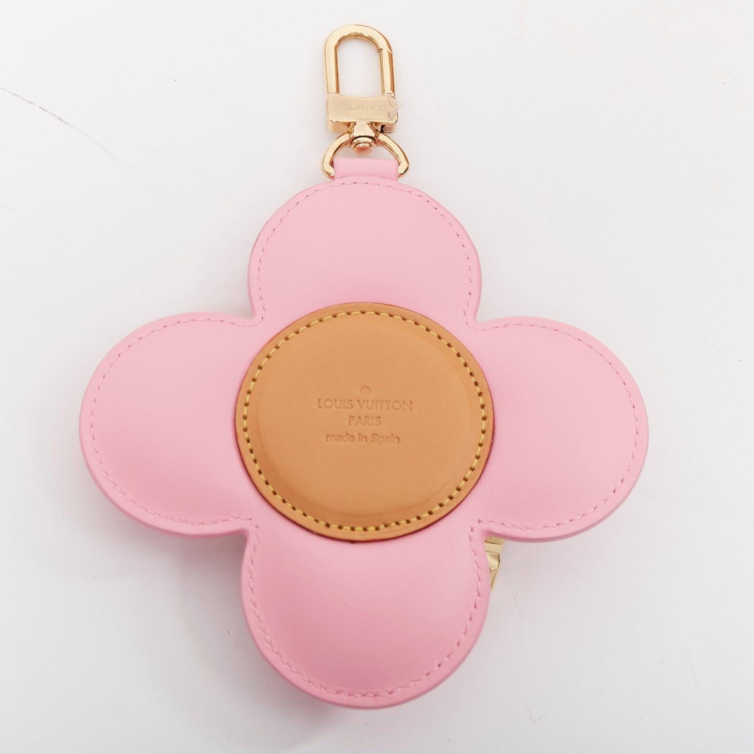 raro LOUIS VUITTON 2023 Vivienne Holidays fiore rosa portamonete charme in vendita 1
