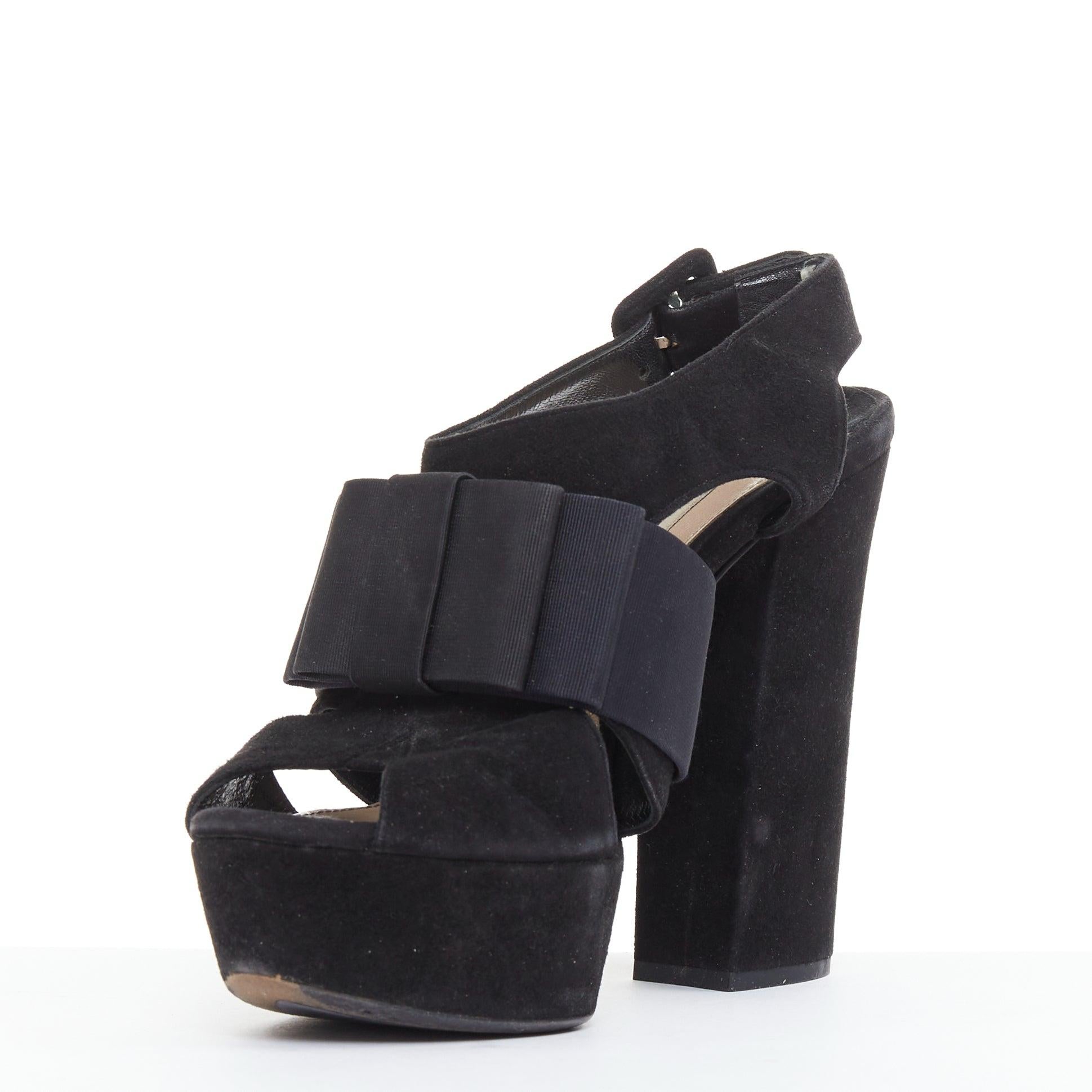 MIU MIU nero in pelle scamosciata con fiocco origami e tacchi a spillo EU35 In condizioni buone in vendita a Hong Kong, NT