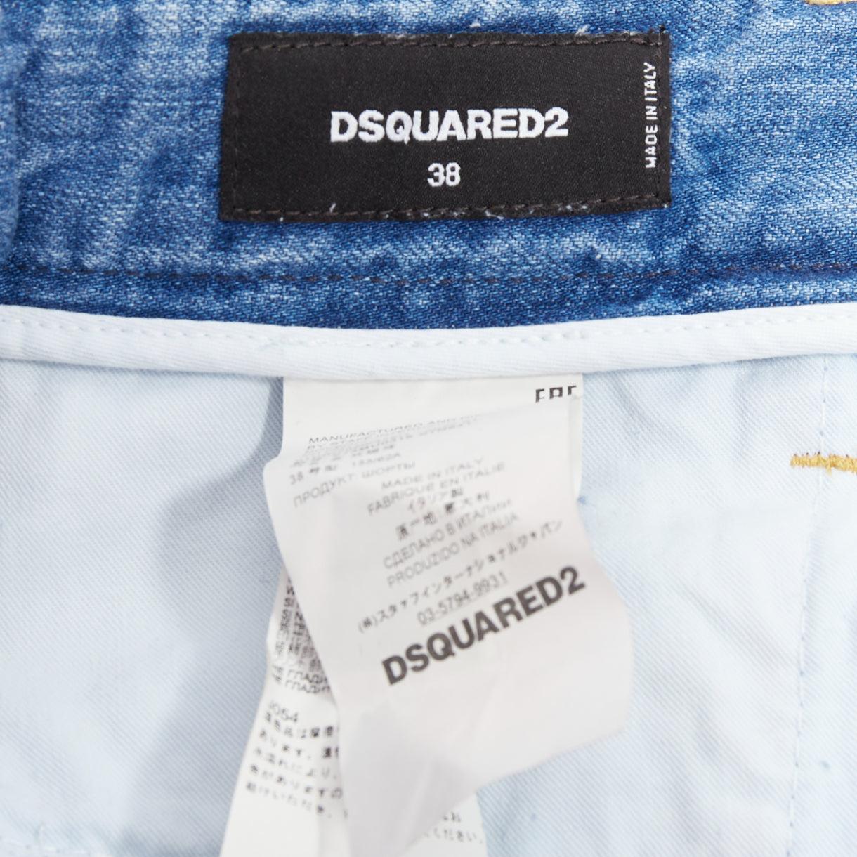 Dsquared2 mini pantaloncini rosa con patch floreale e logo in denim blu IT38 XS in vendita 3
