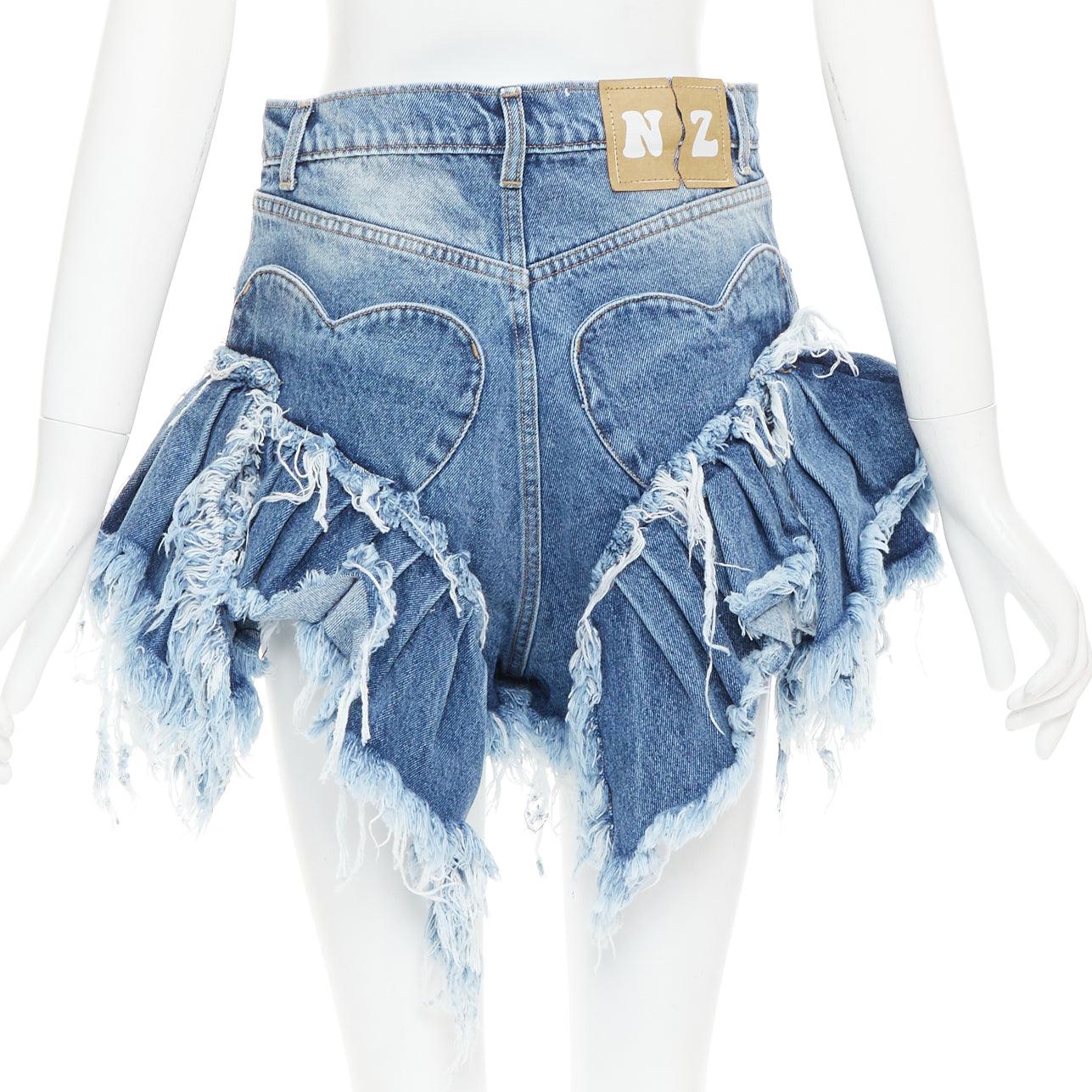 Natasha Zinko mini short taille haute bleu délavé à ourlet effiloché XS Pour femmes en vente