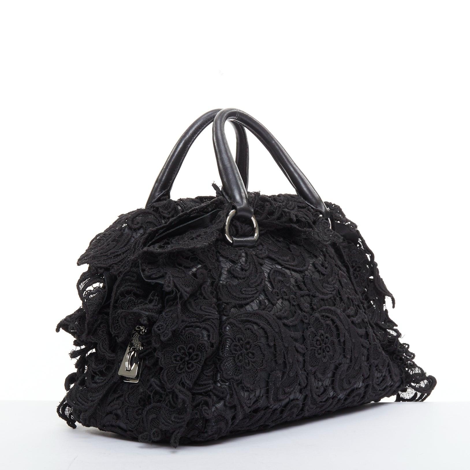 PRADA 2008 Spitze Pizzo S Bowler schwarz Spitze Overlay Leder Silber Reißverschluss Tasche (Schwarz) im Angebot