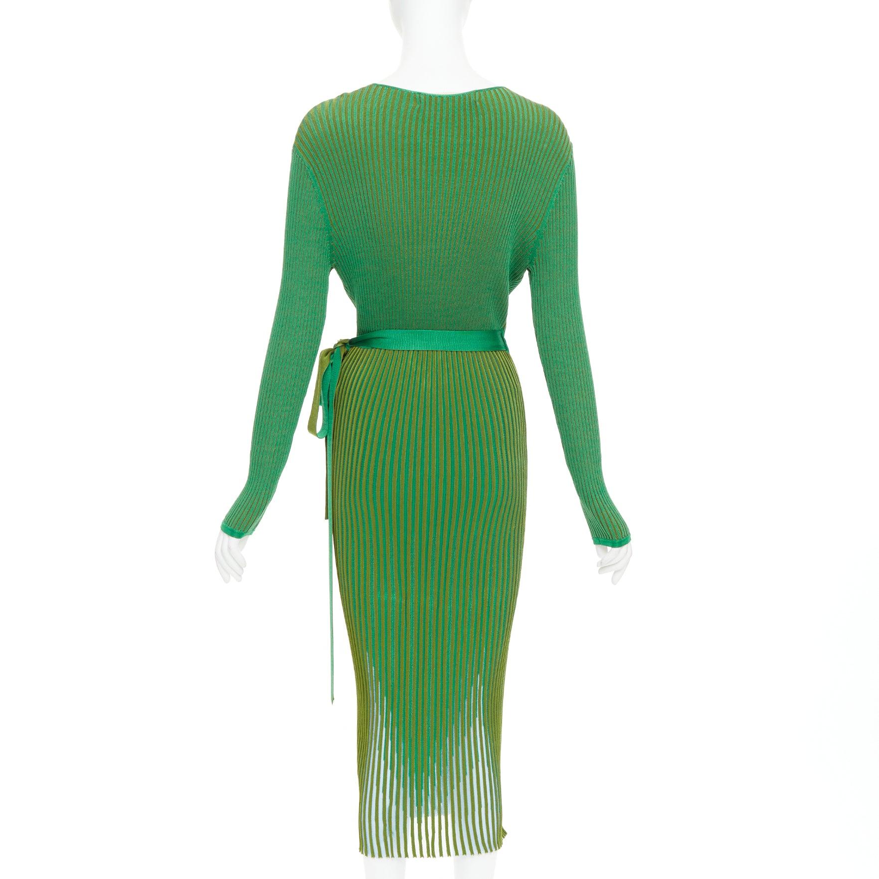 DIANE VON FURSTENBERG grünes geripptes tiefes V langes Wickelkleid S Damen im Angebot
