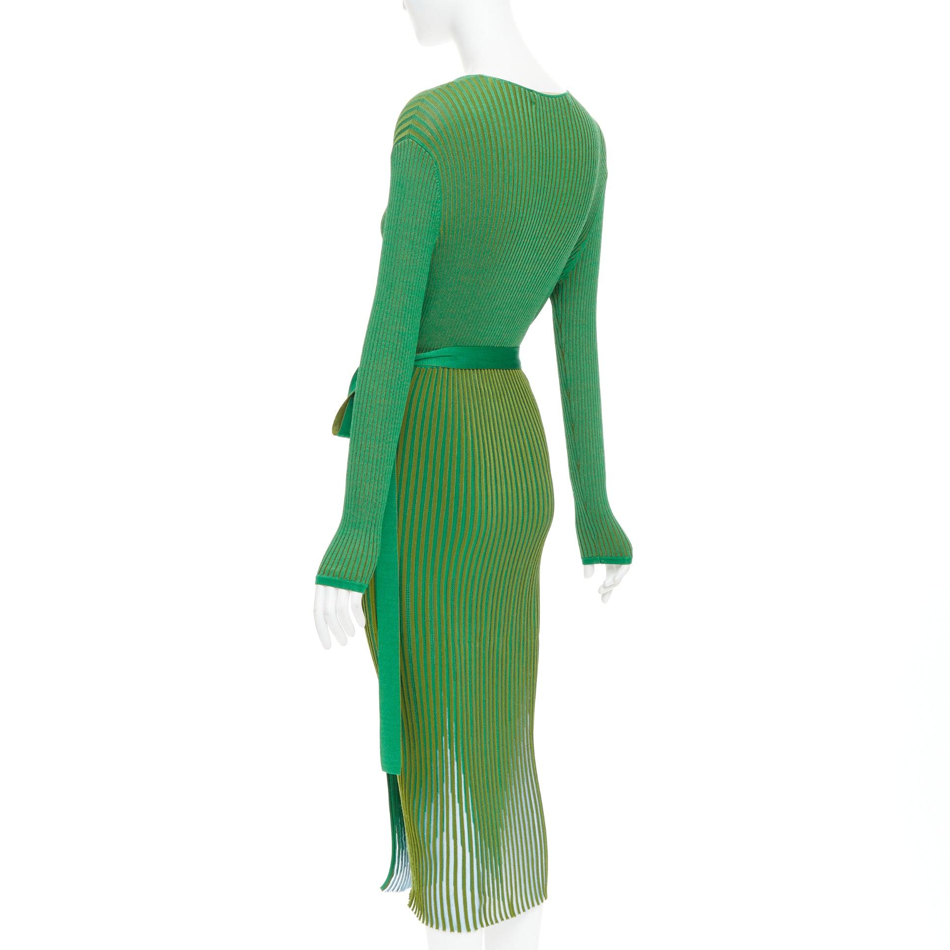 DIANE VON FURSTENBERG grünes geripptes tiefes V langes Wickelkleid S im Angebot 1