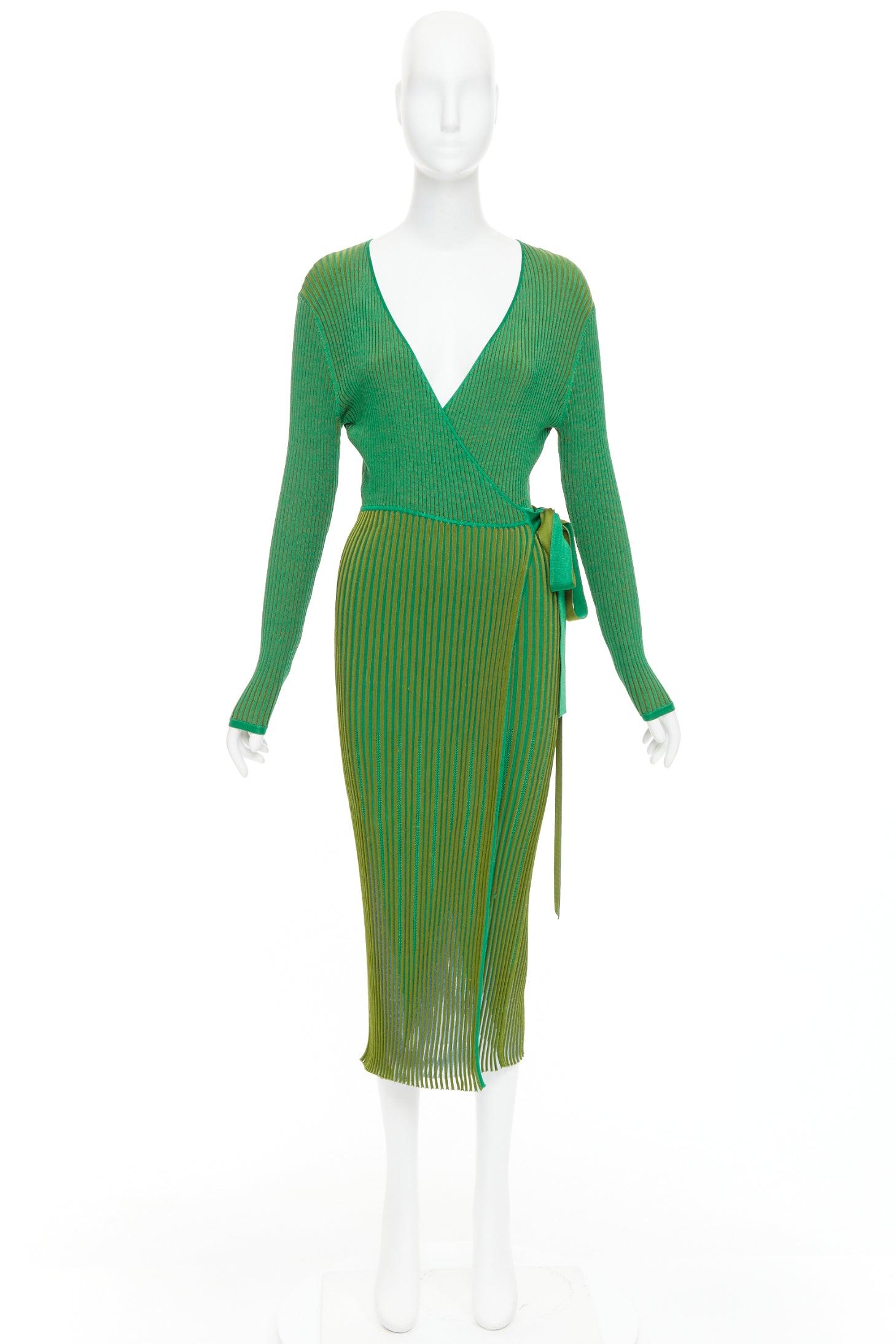 DIANE VON FURSTENBERG grünes geripptes tiefes V langes Wickelkleid S im Angebot 4