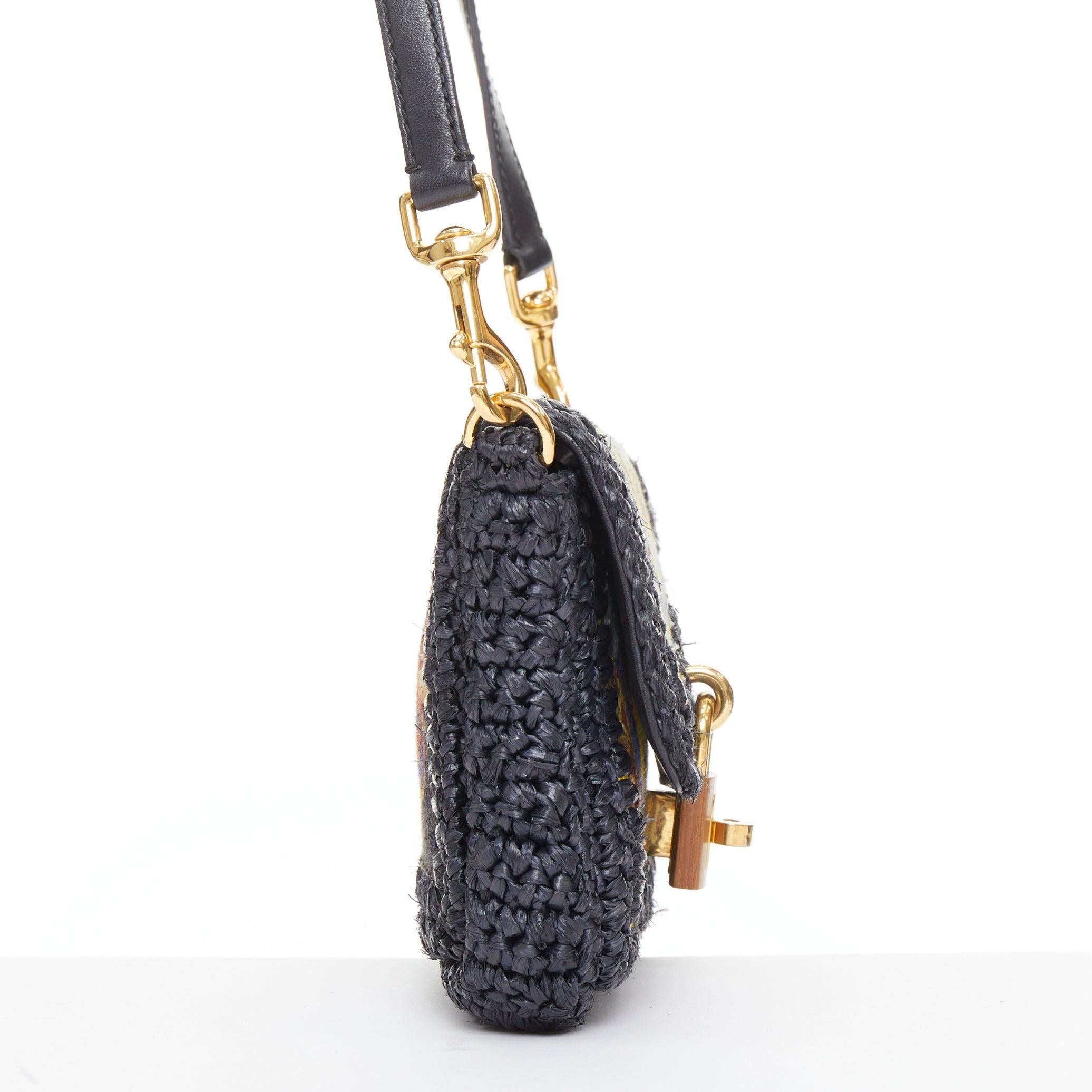 Dolce & Gabbana 2013 Runway navy raffia braid baroque gold lock crossbody bag Bon état - En vente à Hong Kong, NT