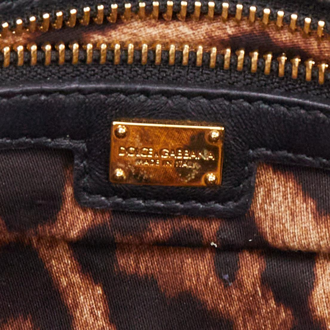 Dolce & Gabbana 2013 Runway navy raffia braid baroque gold lock crossbody bag en vente 5