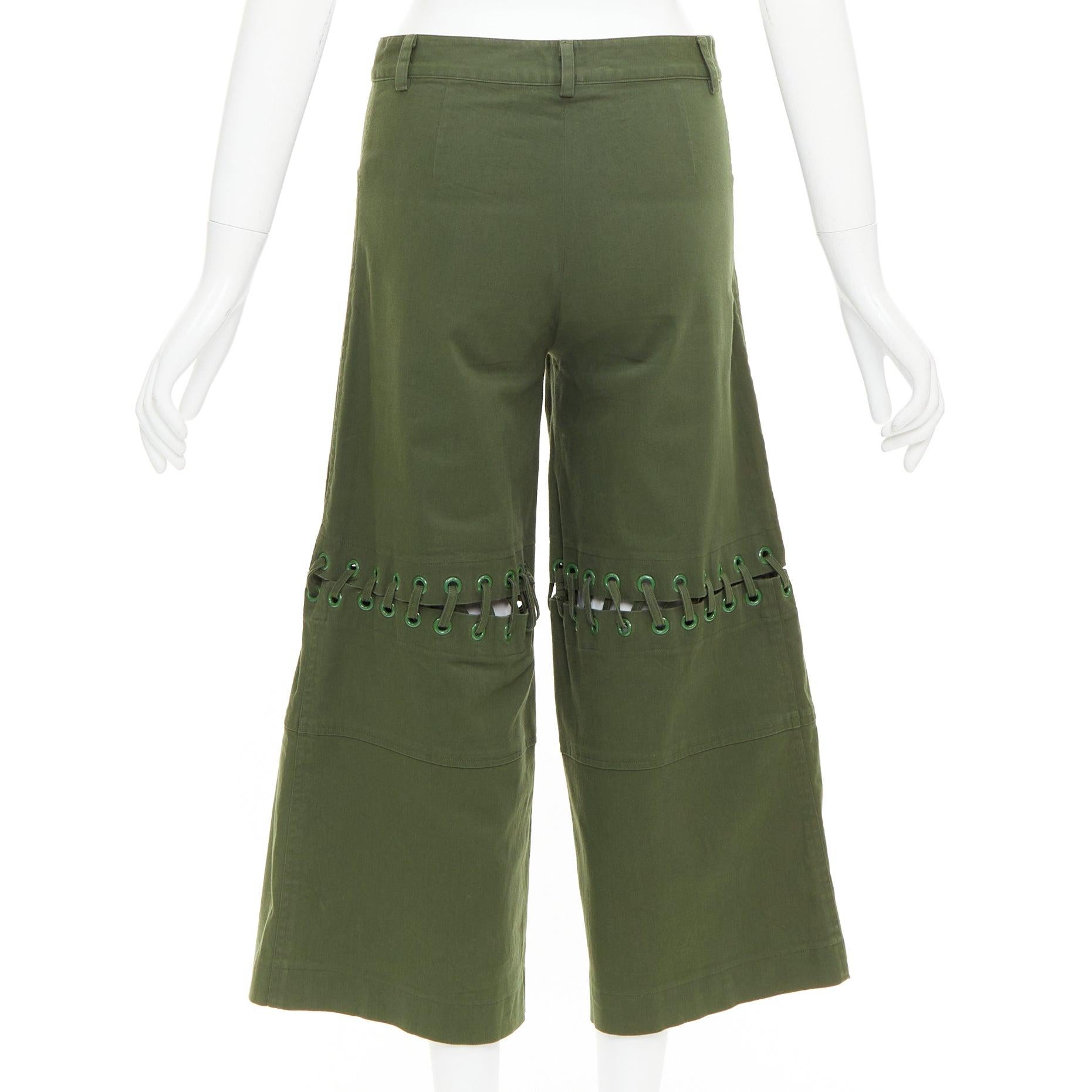 ROSIE ASSOULINE pantalon culotte à genoux tissé en dentelle à œillets verte US2 S Bon état - En vente à Hong Kong, NT