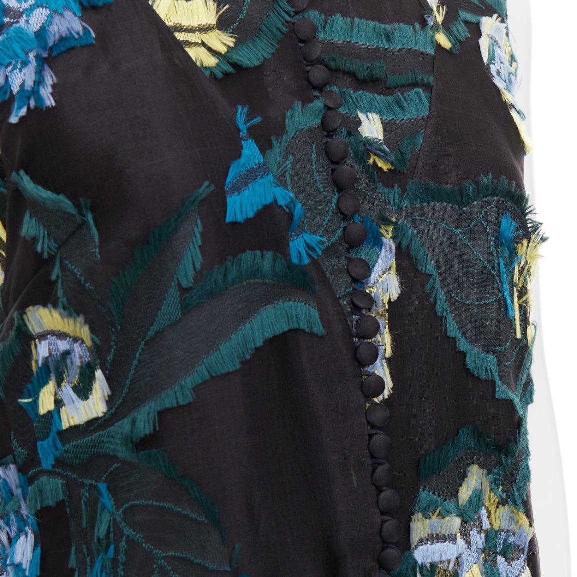 Erdem 2015 Runway noir vert bleu robe à épaules froides en jacquard diaphane.
Référence : NKLL/A00533
Marque : Erdem
Collectional : SS 2015 - Défilé
Matériau : Tissu
Couleur : Noir, Jaune
Motif : Floral
Fermeture : bouton
Doublure : Tissu