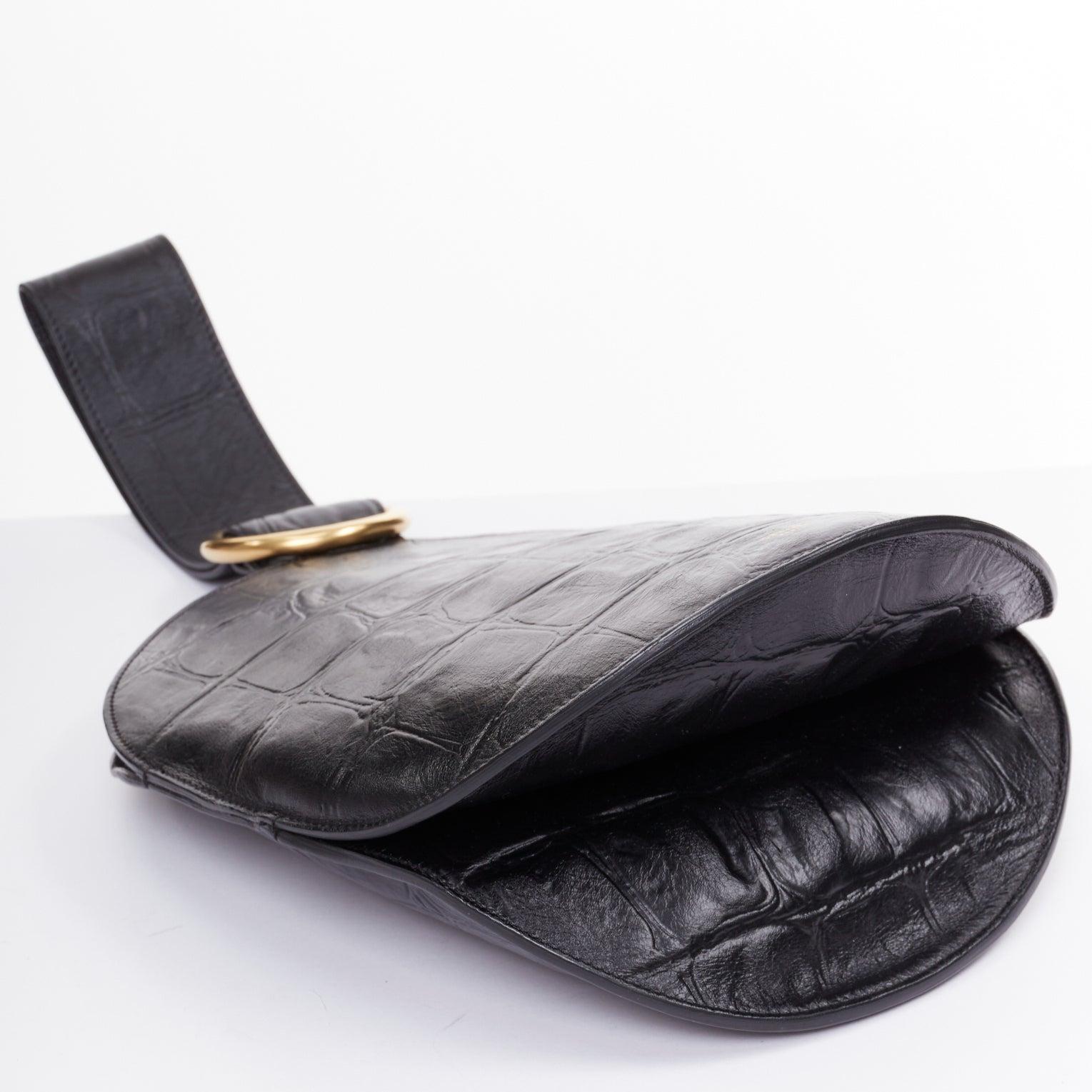 OLD Celine 2015 Runway Phoebe Philo pochette bracelet en cuir embossé en vente 1