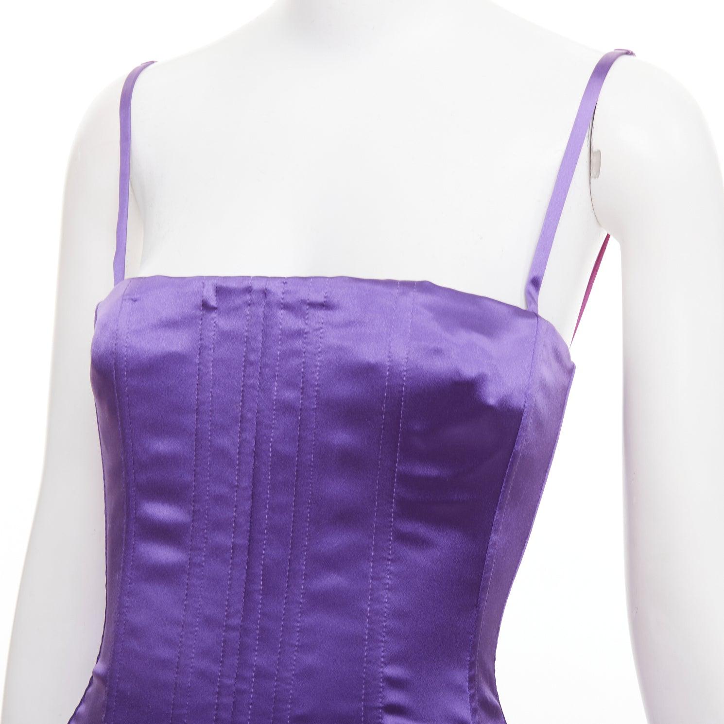 Dolce & Gabbana - Top corset à bretelles spaghetti ajusté et désossé en satin violet IT40 S en vente 2