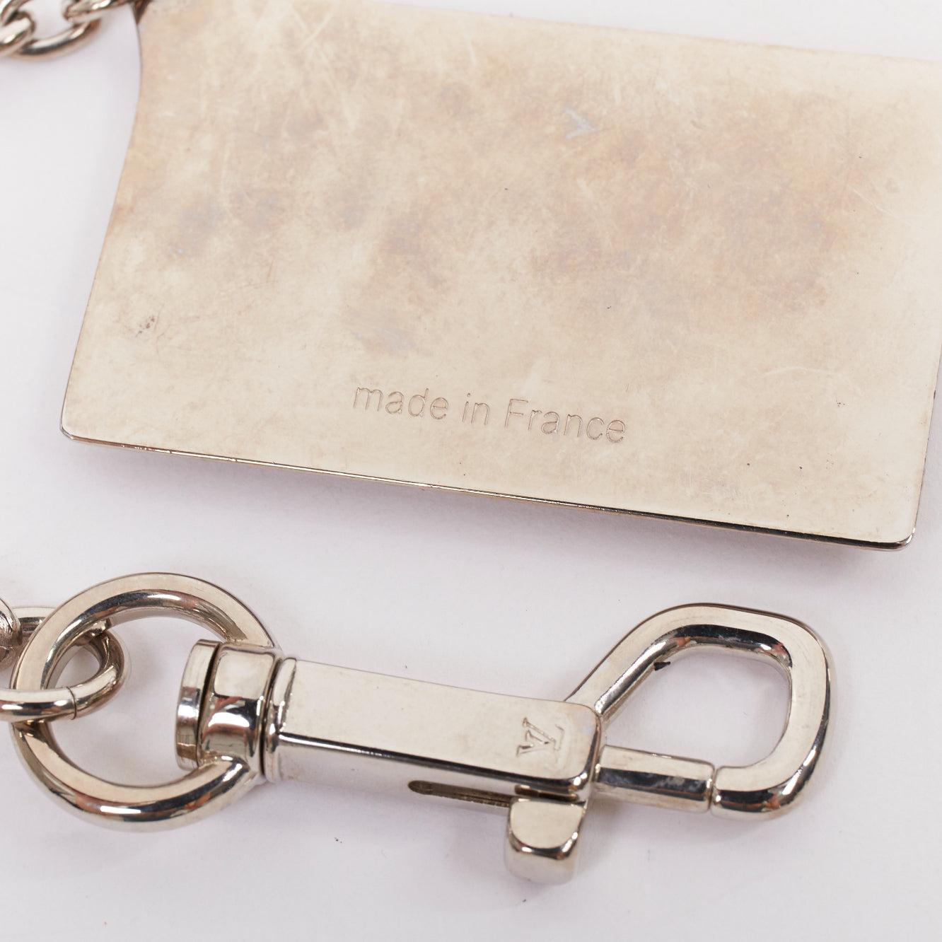 LOUIS VUITTON Inventeur catena portachiavi con placca d'argento, ciondolo per borsa In condizioni discrete in vendita a Hong Kong, NT