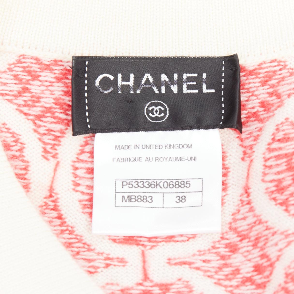 CHANEL Robe à boutons CC rose crème 100 % cachemire FR38 M en vente 3