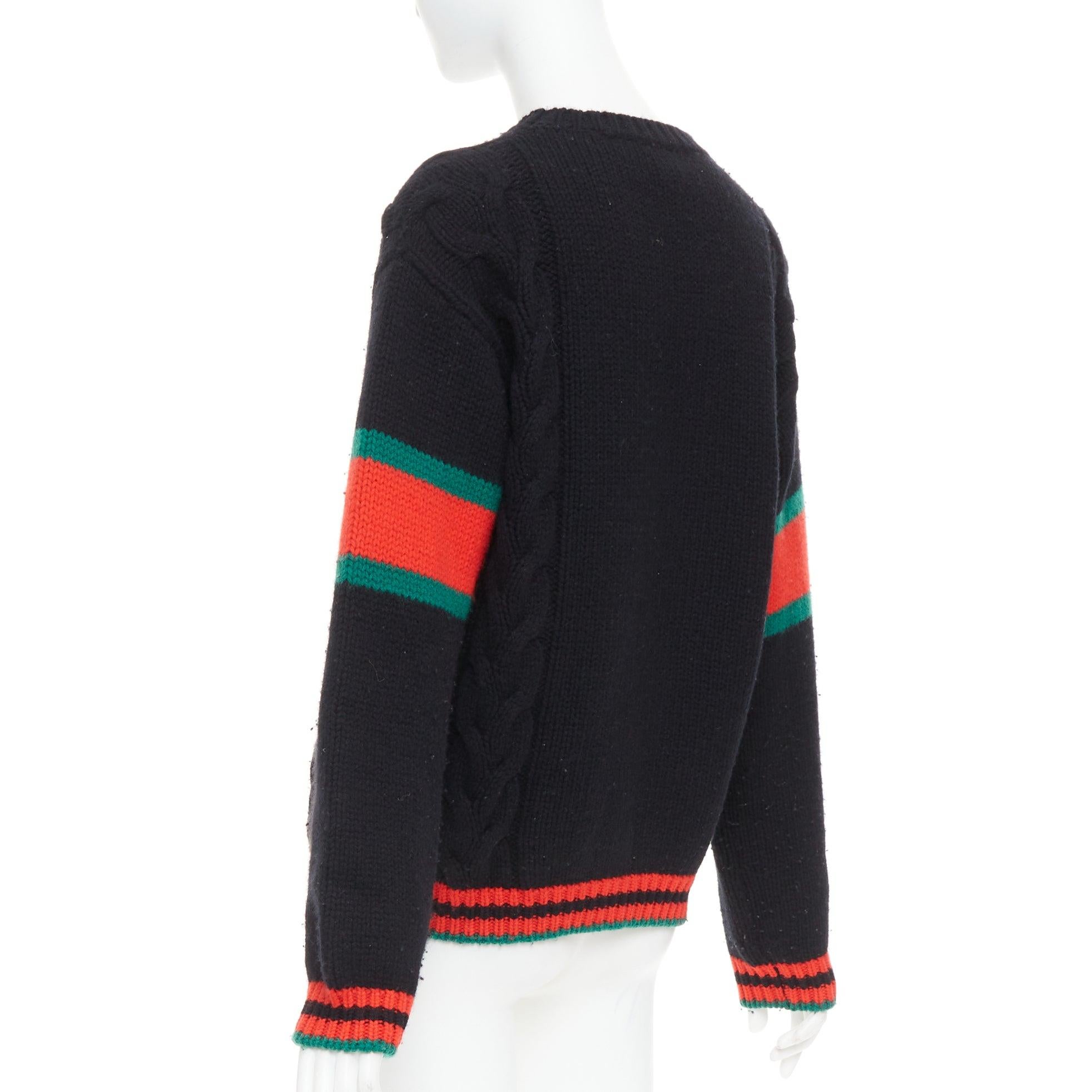 GUCCI 2021 pull-over à col ras du cou en laine noire rouge verte tressée XS en vente 1