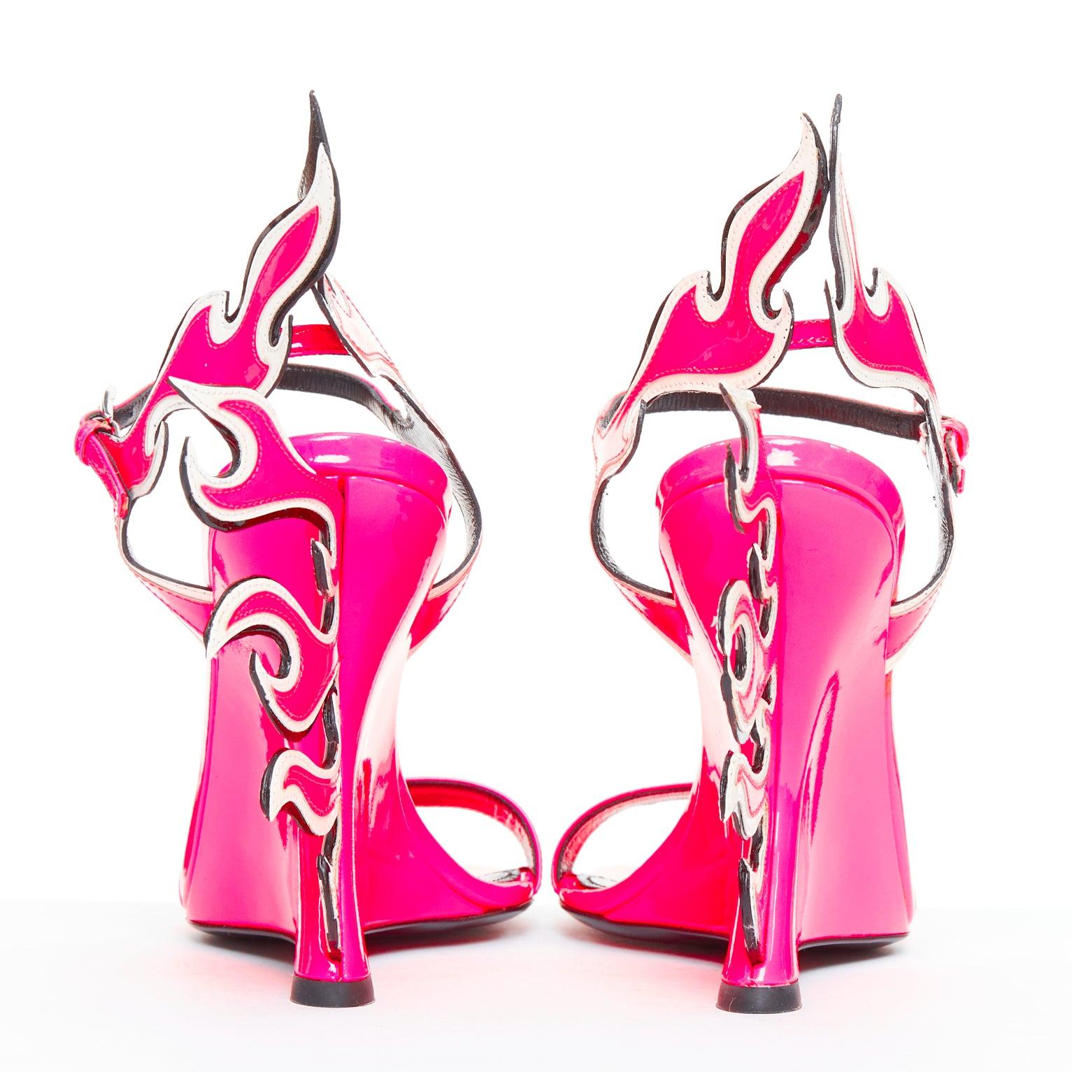 De las mujeres rara PRADA 2018 Flame Wedge rosa neón charol Fuego sandalia tacón EU37 en venta