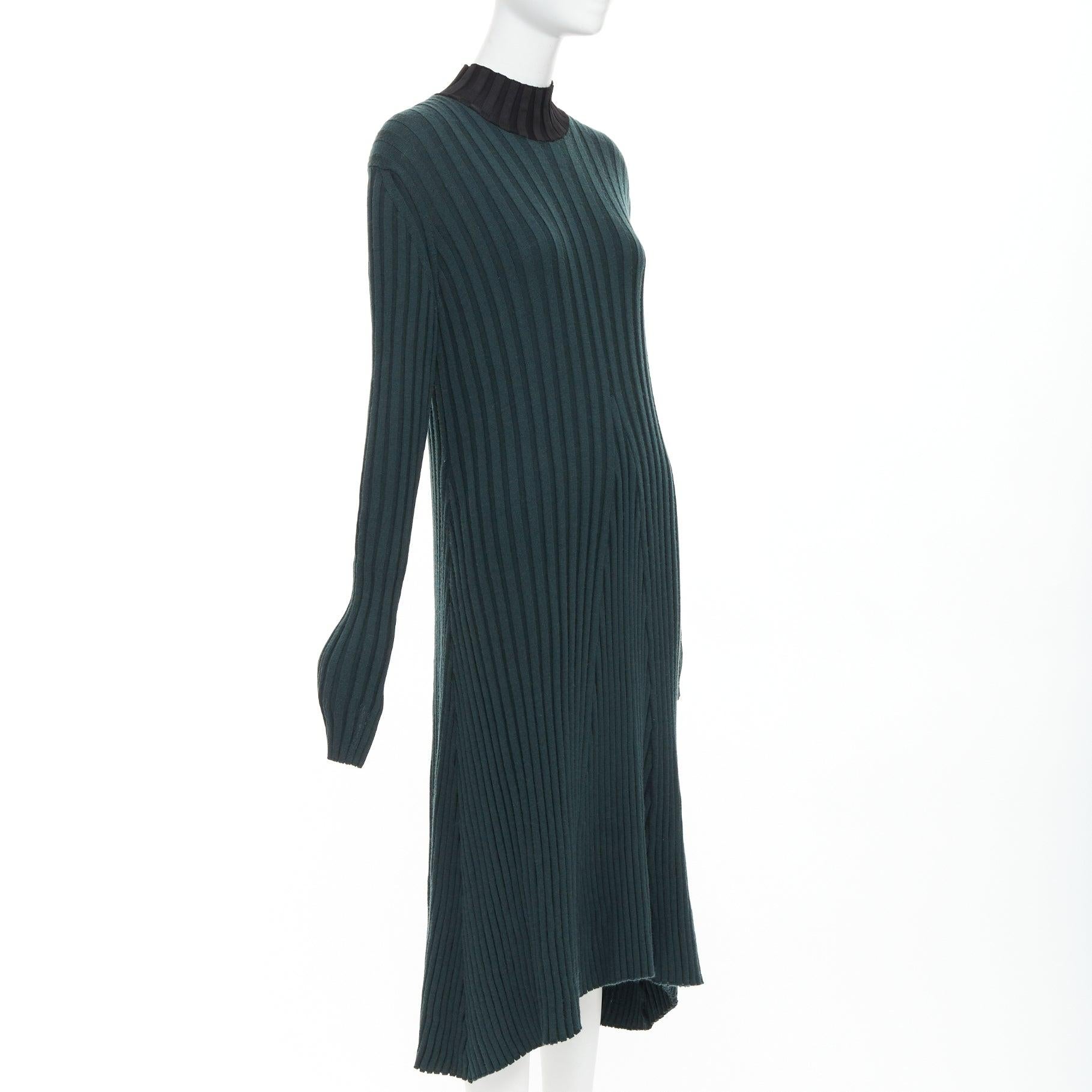OLD CELINE Phoebe Philo 2014 dunkelgrünes Kleid aus Wolle mit geripptem Halsausschnitt S (Schwarz) im Angebot