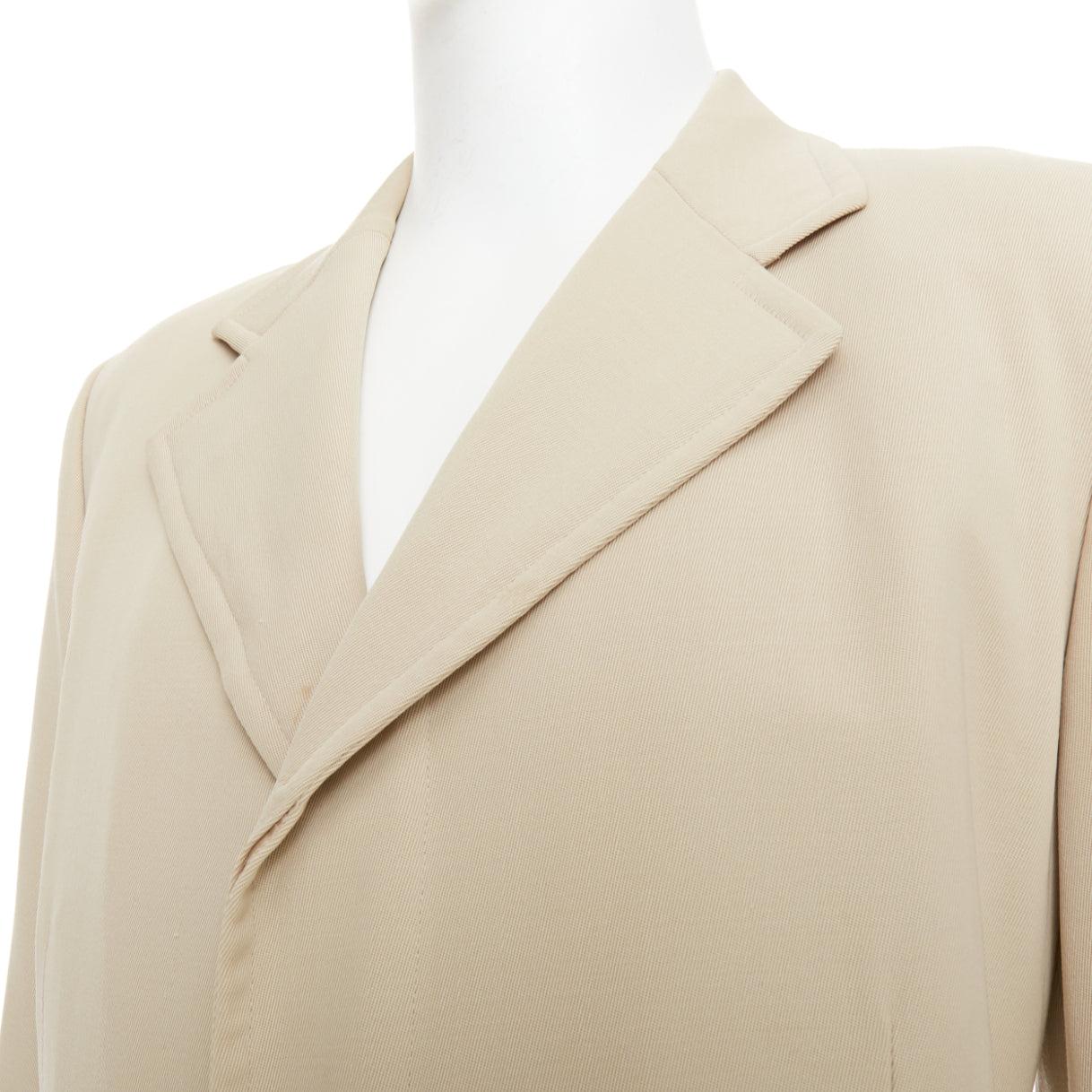 HERMES beige 100% wool twill horn buttons minimal long coat IT46 S
Reference: TGAS/F00064
Brand: Hermes
Material: Wool
Color: Beige
Pattern: Solid
Closure: Button
Lining: Beige Fabric
Extra Details: Concealed button stand. 100% wool super 100.
Made