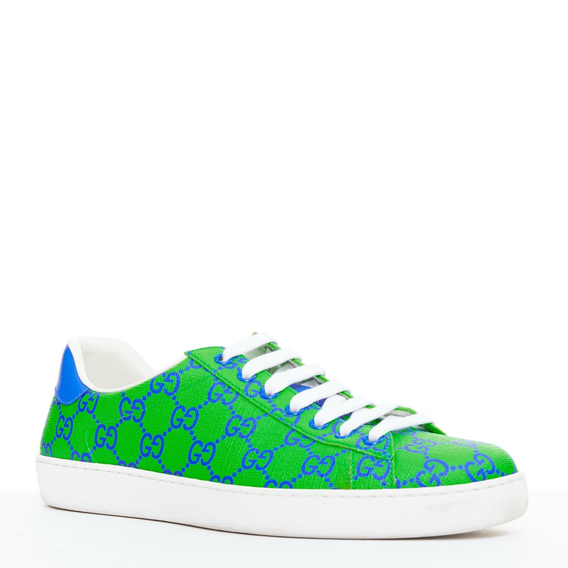 Gucci Ace Supreme Joy Monogram vert bleu baskets UK7.5 EU41.5
Référence : TGAS/F00066
Marque : Gucci
Designer : Alessandro Michele
Modèle : Suprême Joy Monogram Ace
Matériau : Toile
Couleur : vert, bleu
Motif : Monogramme
Fermeture : Up&Up
Doublure