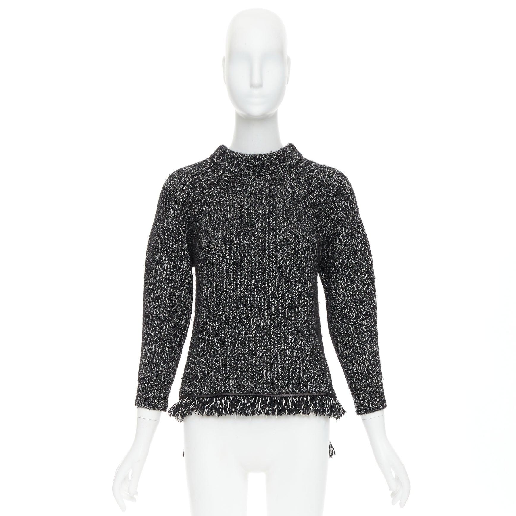 Alexander McQueen - maglione grigio con orlo a gradini sfrangiato in maglia raglan S in vendita 4