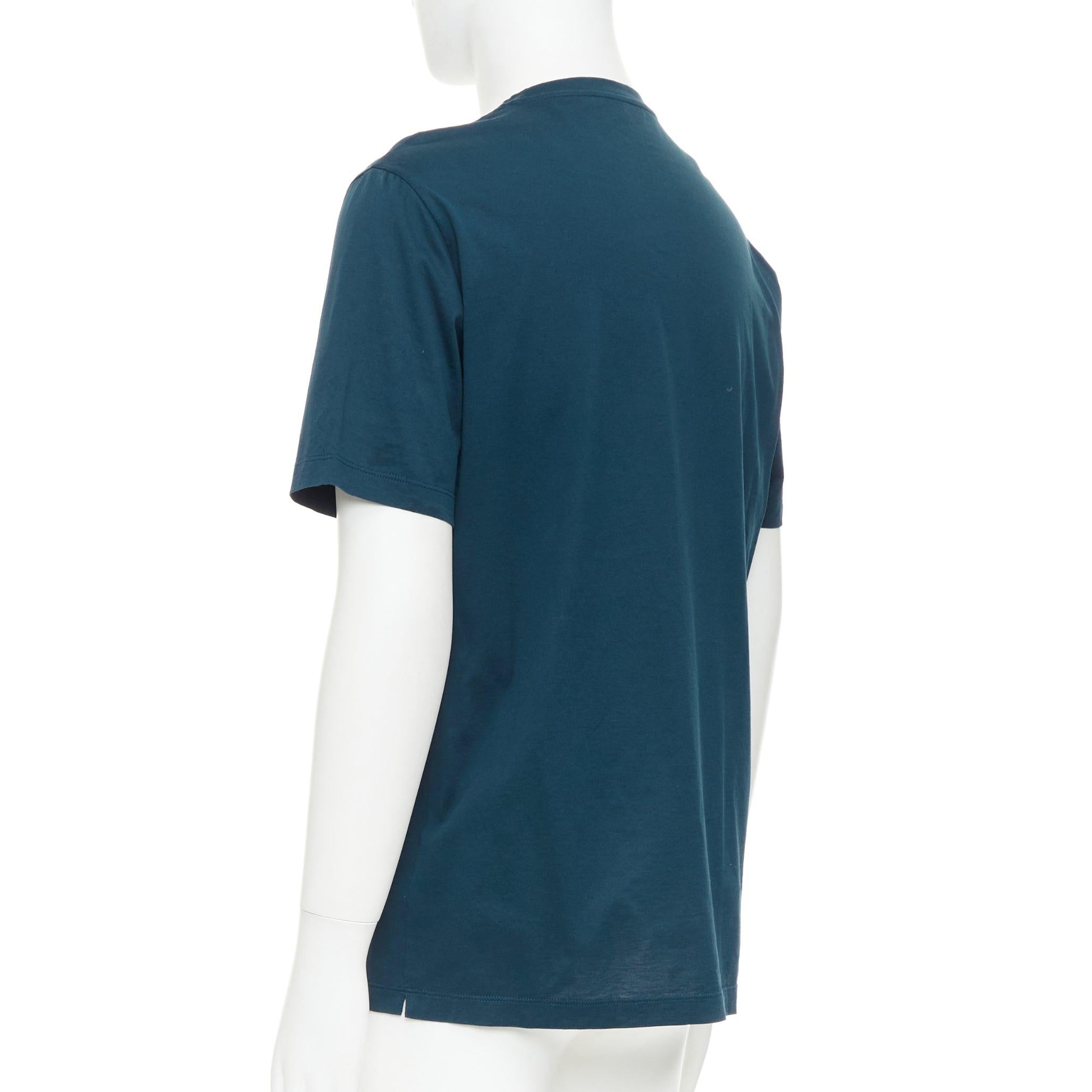 HERMES - Tshirt girocollo in cotone con stampa di un cavallo blu scuro in vendita 1