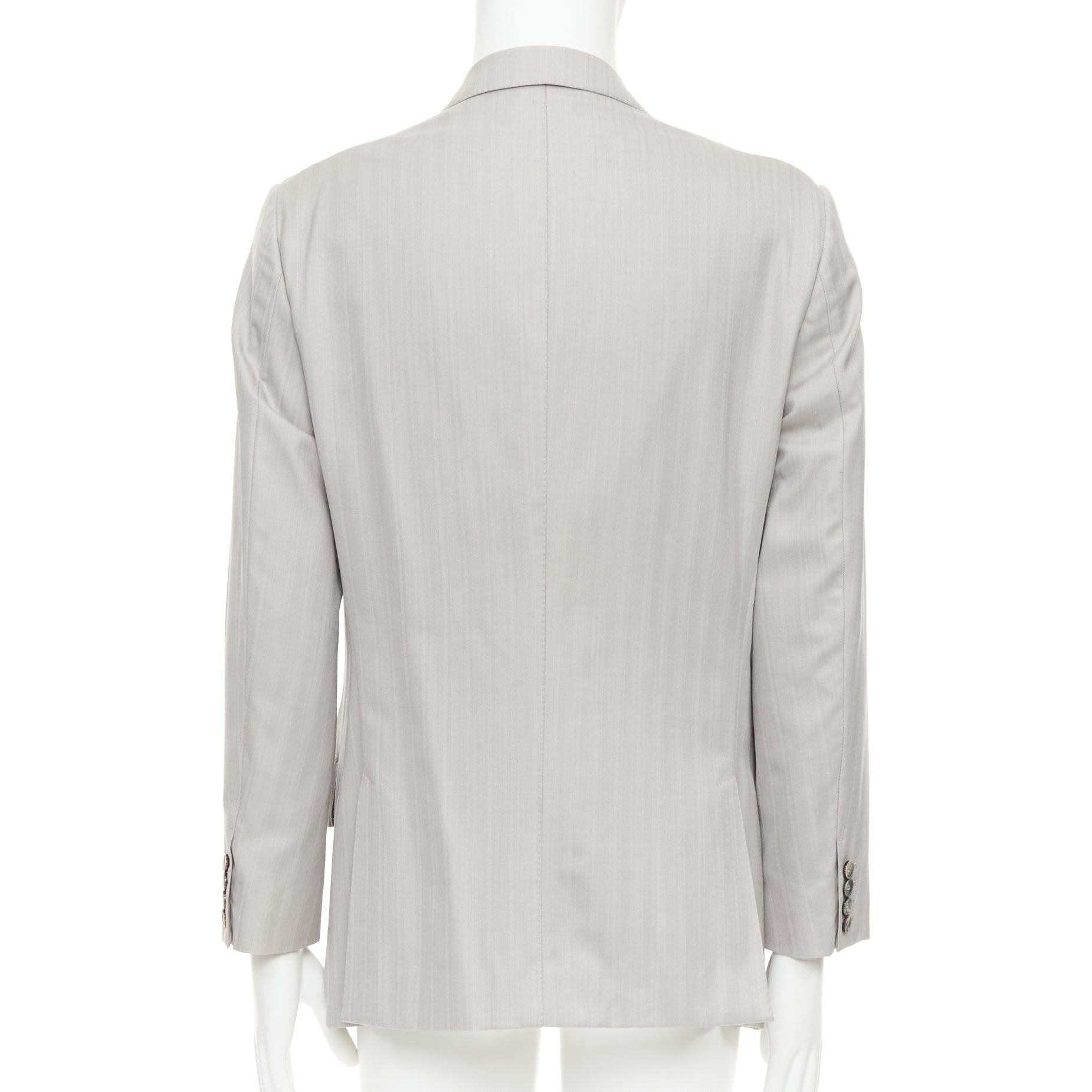 Blazer simple poitrine à chevrons gris clair GUCCI IT52 XL Pour hommes en vente