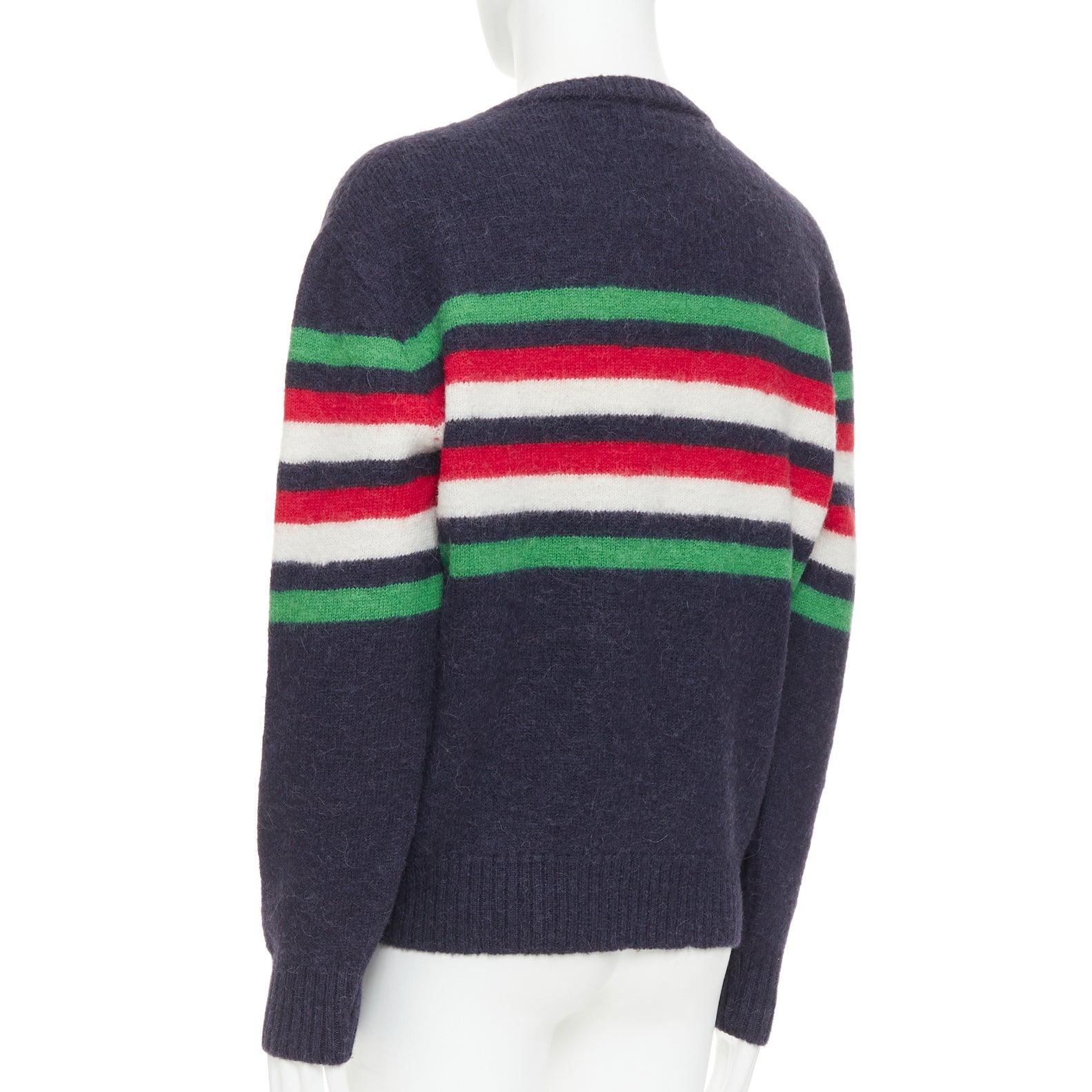 GUCCI navy grün rot gestreifter Pullover mit gesticktem Logo im Angebot 1