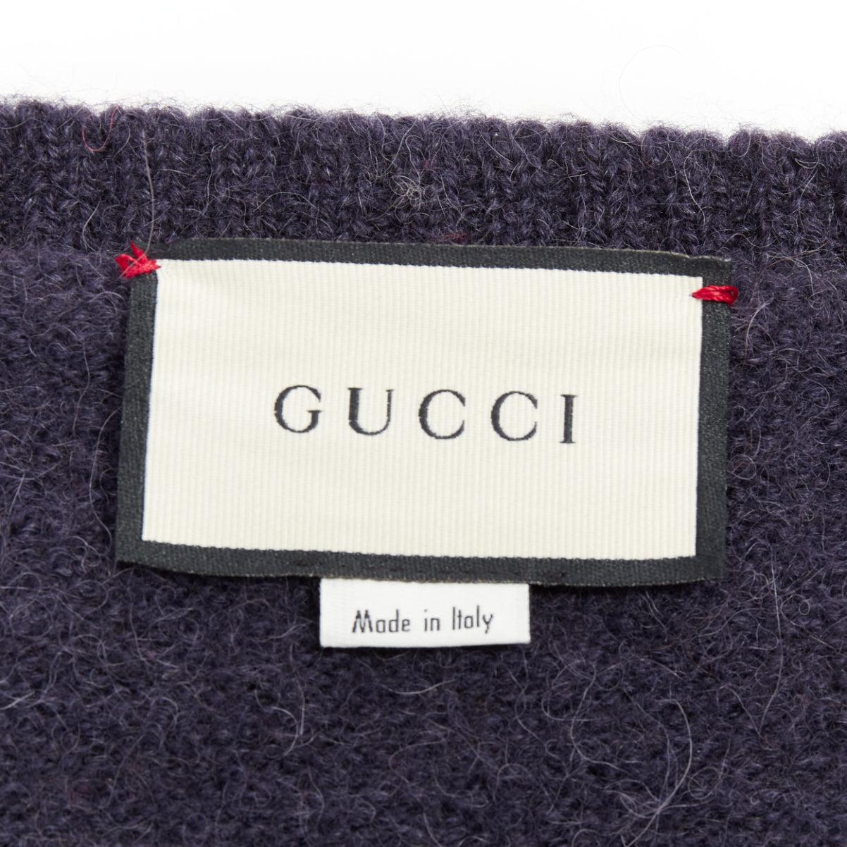 GUCCI navy grün rot gestreifter Pullover mit gesticktem Logo im Angebot 3