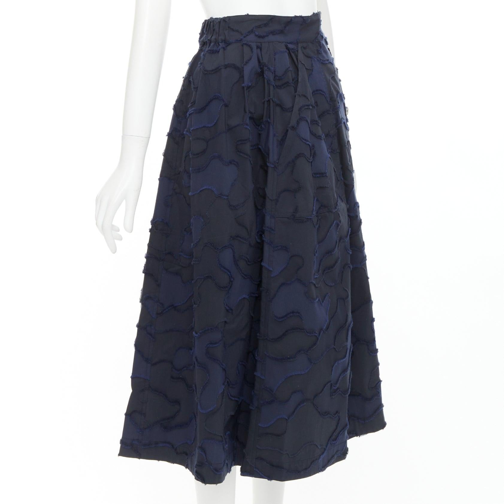 CHRISTIAN DIOR 2020 Falda midi en jacquard de camuflaje de algodón azul marino FR34 XS Negro en venta