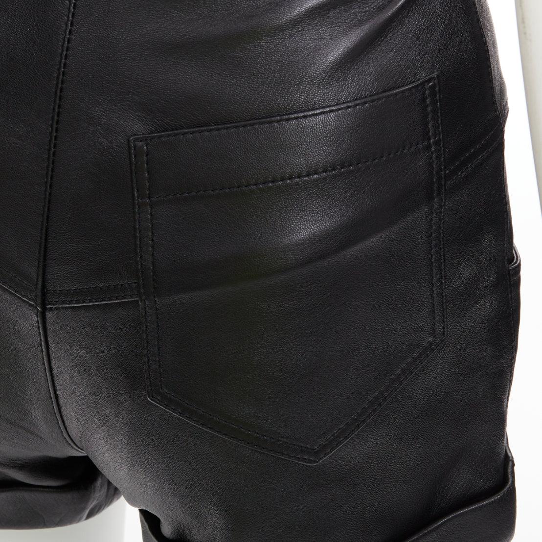 SAINT LAURENT 2019 short western à revers en tulipe d'agneau à taille haute FR34 XS en vente 3