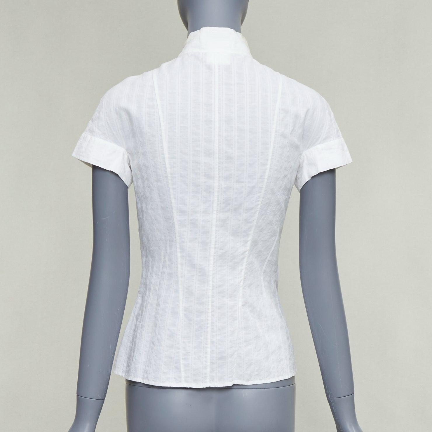 CHANEL 2016 chemise cintrée en coton crème à rayures avec logo CC FR34 XS Pour femmes en vente