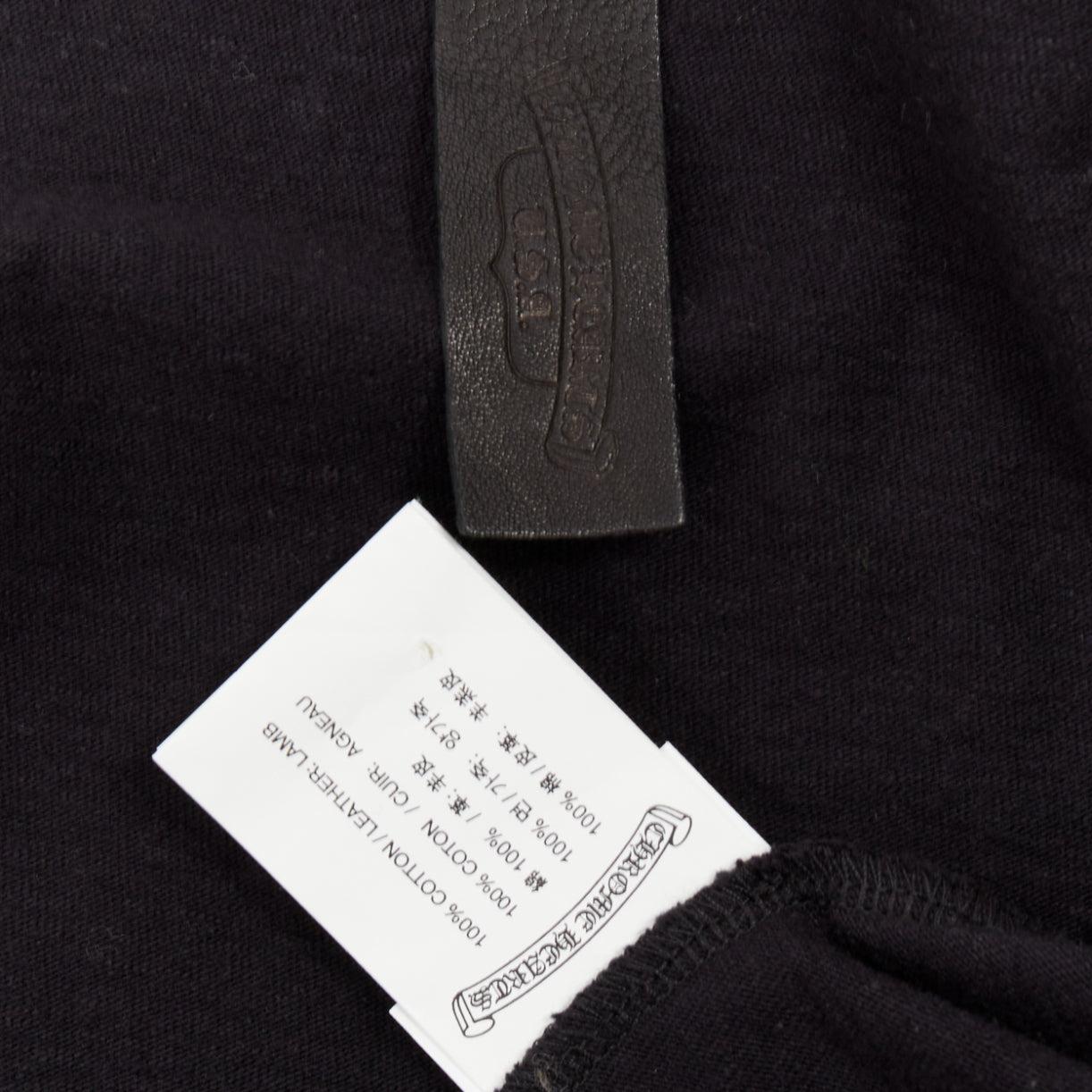 CHROME HEARTS camicia da baseball in cotone nero con patch in pelle CH e bottoni con croce d'argento S in vendita 3