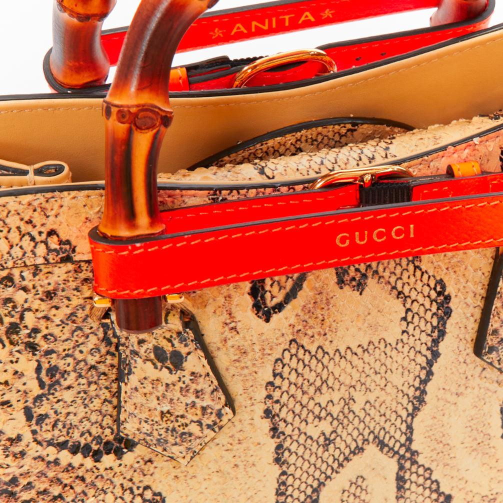 GUCCI Diana NM Petit sac à bandoulière en cuir écaillé avec anse en bambou en vente 4