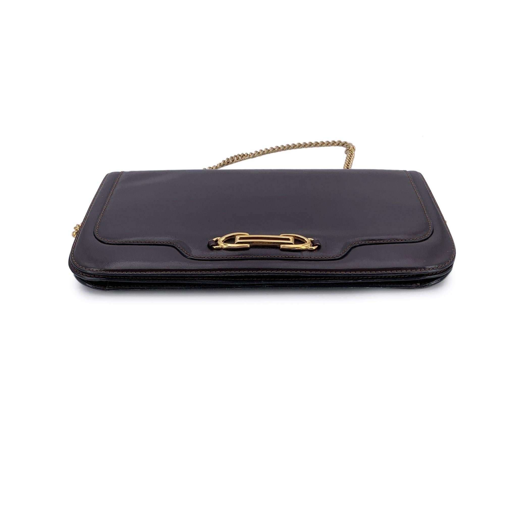 Gucci Vintage Brown Leder Convertible Umhängetasche mit Kette im Zustand „Gut“ im Angebot in Rome, Rome