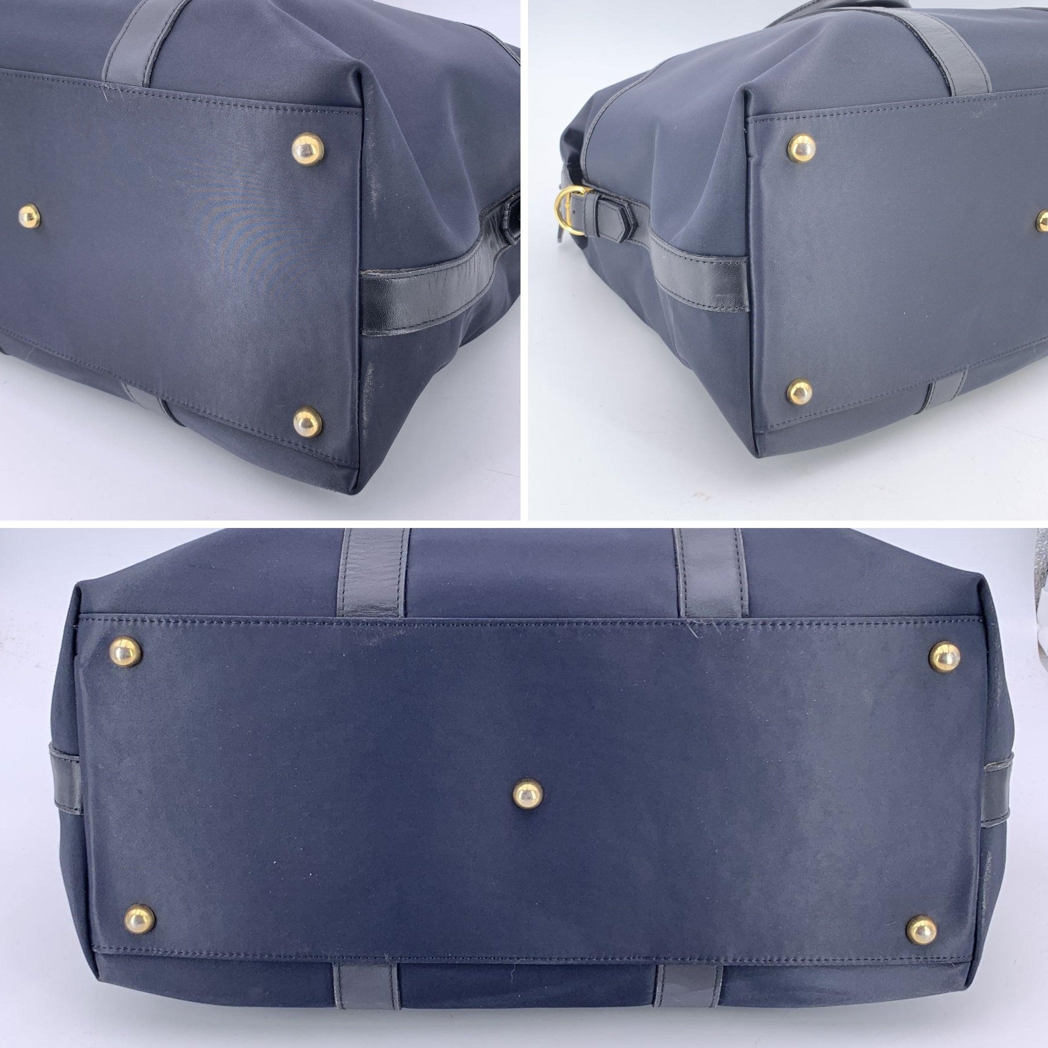 Yves Saint Laurent Vintage Reisetasche aus blauem Nylon und schwarzem Leder im Angebot 1