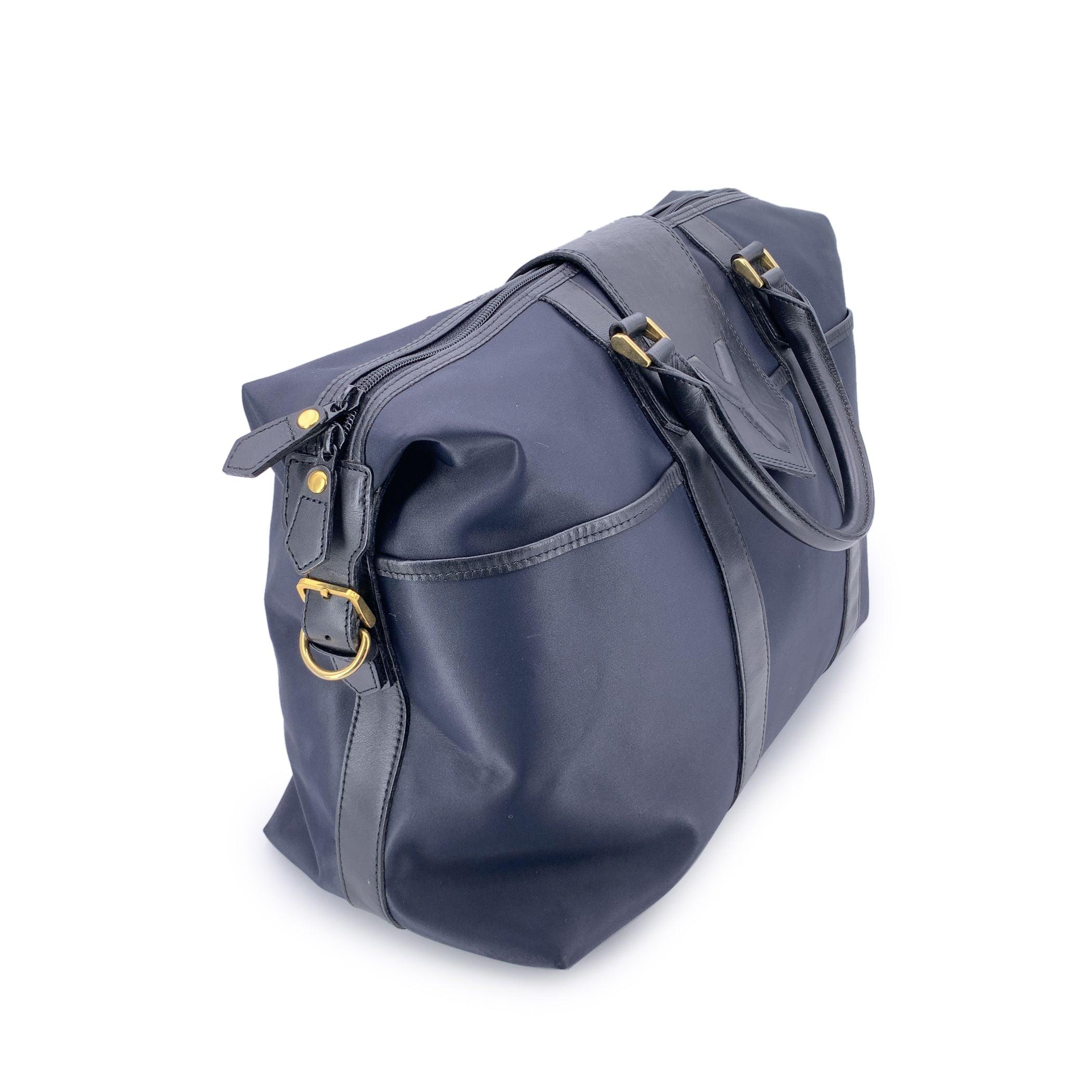 Yves Saint Laurent Vintage Reisetasche aus blauem Nylon und schwarzem Leder im Angebot 2