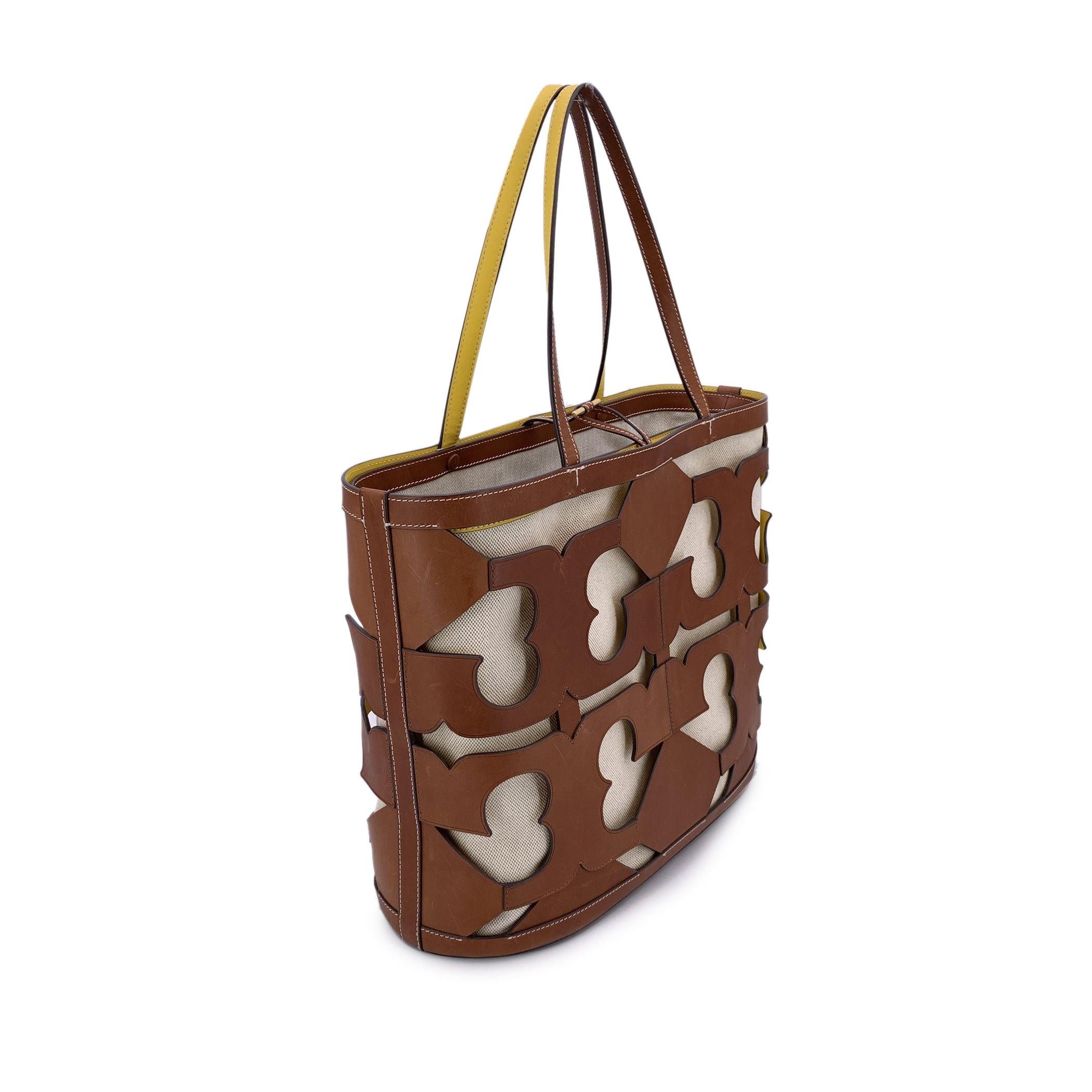 Tory Burch Brown Cut Out Logo Leather and Canvas Ella Tote Bag Excellent état - En vente à Rome, Rome