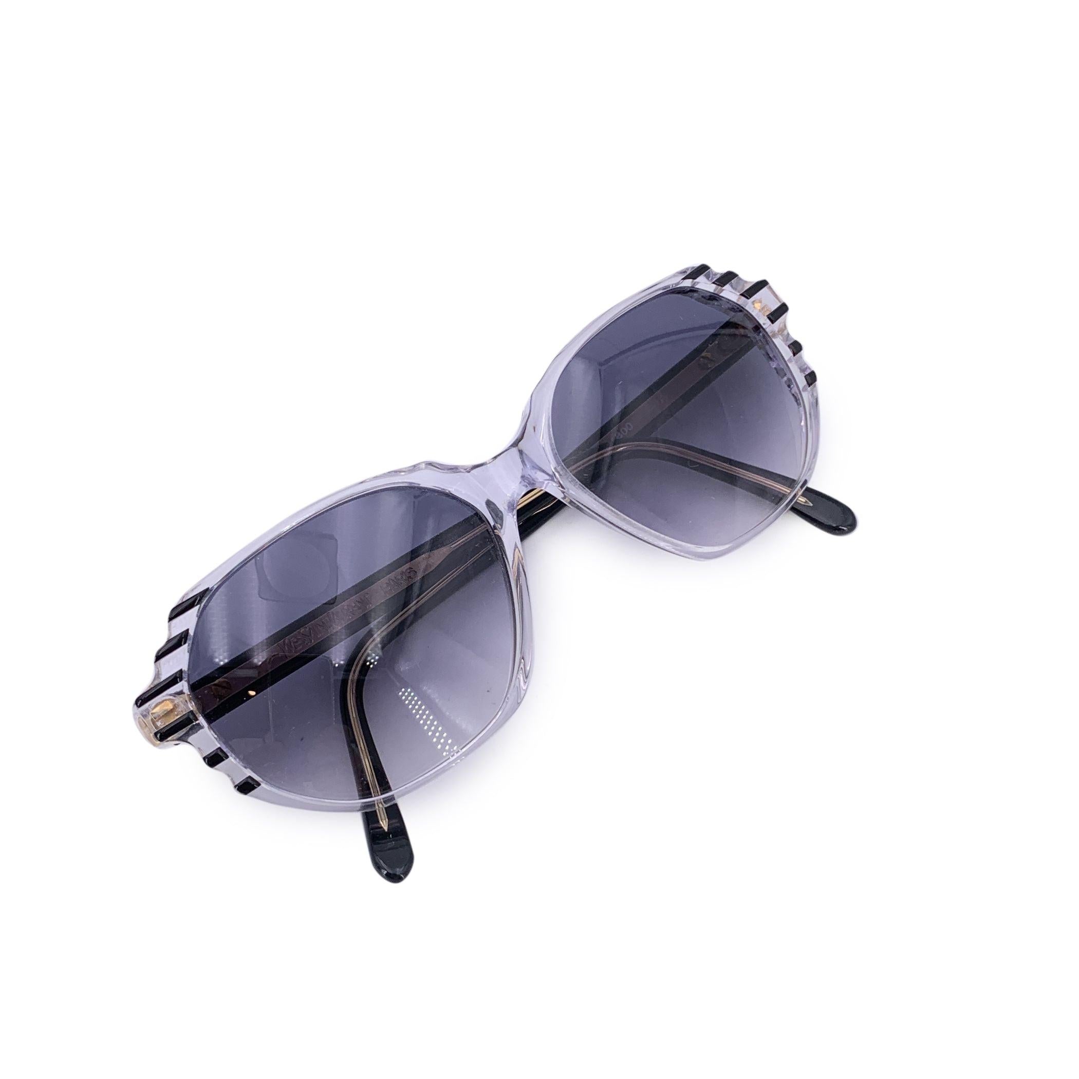 Yves Saint Laurent Gafas de sol vintage blancas y negras GALATEE 55/14 en venta 1