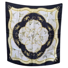 Hermes Weißer Jacquard-Seidenschal La Cle Des Champs 1965 Faconnet