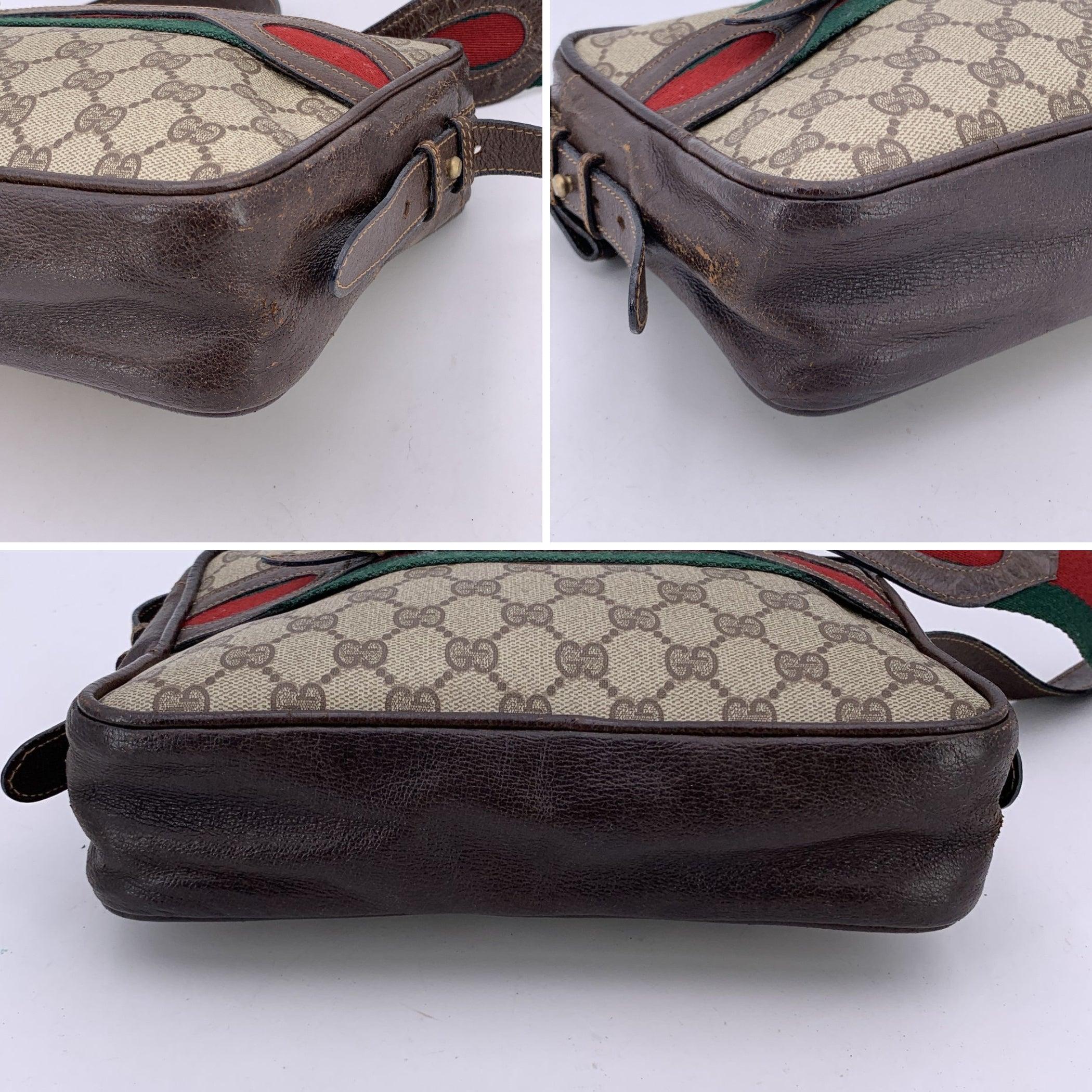 Gucci Vintage Braun Monogram Canvas Web Schnalle Umhängetasche im Angebot 1