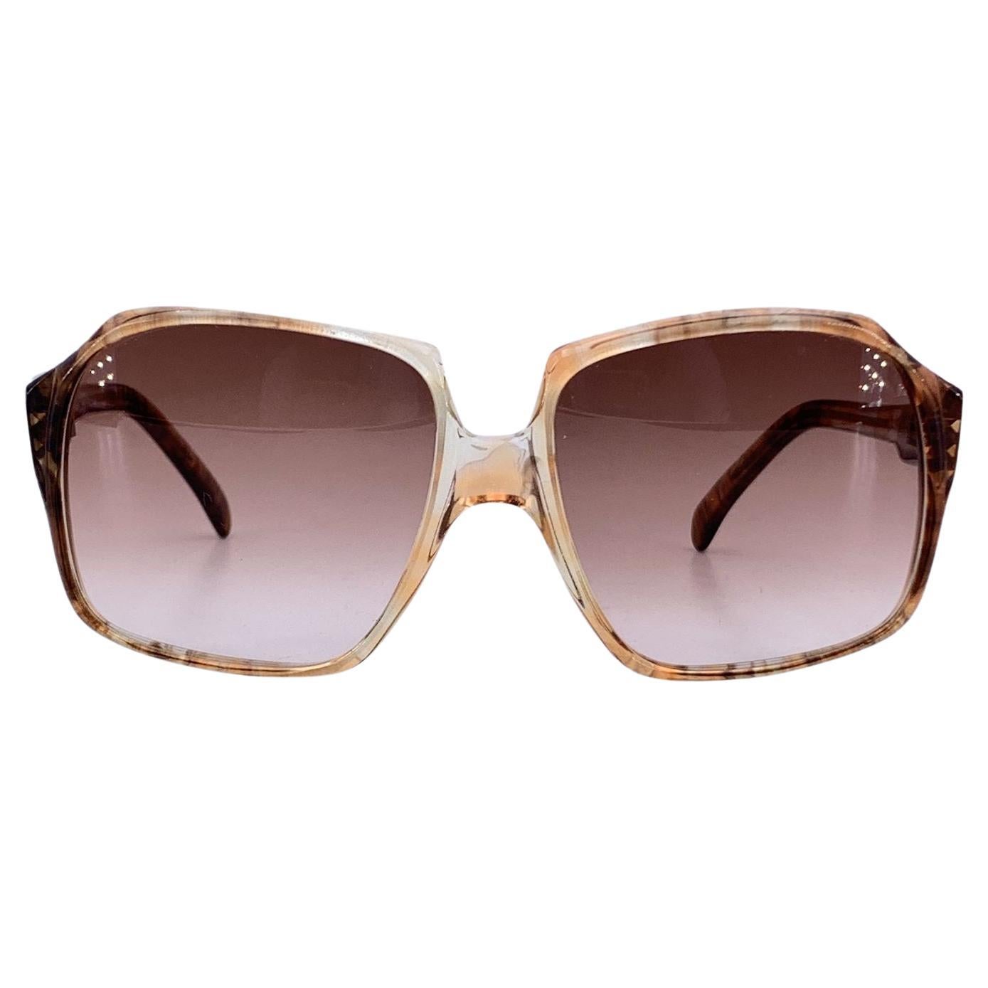 Yves Saint Laurent Vintage Gafas de sol cuadradas marrones ARMANDIA 50/18