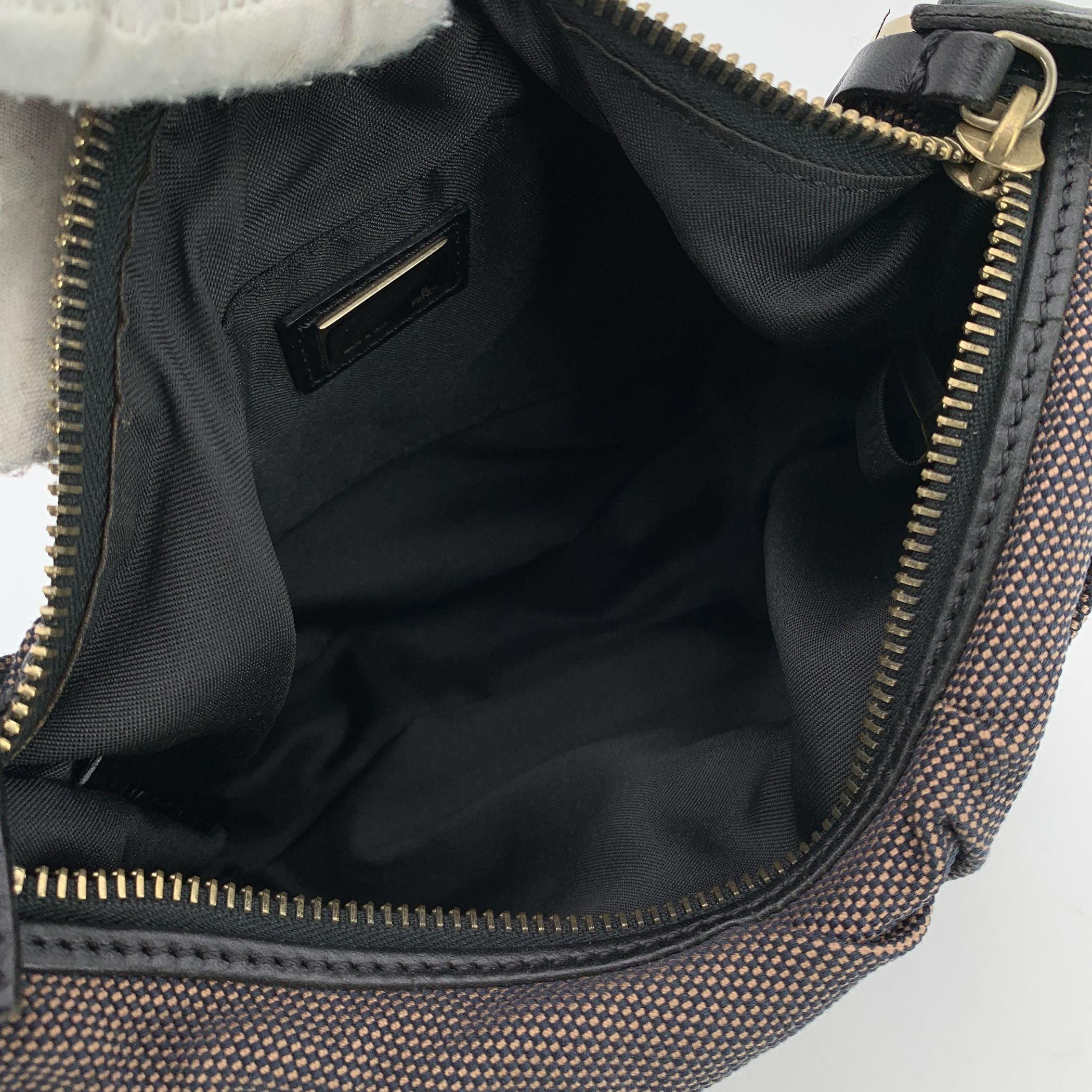 Fendi Schwarz und Braun Canvas Knot Umhängetasche Schwarz im Angebot 1