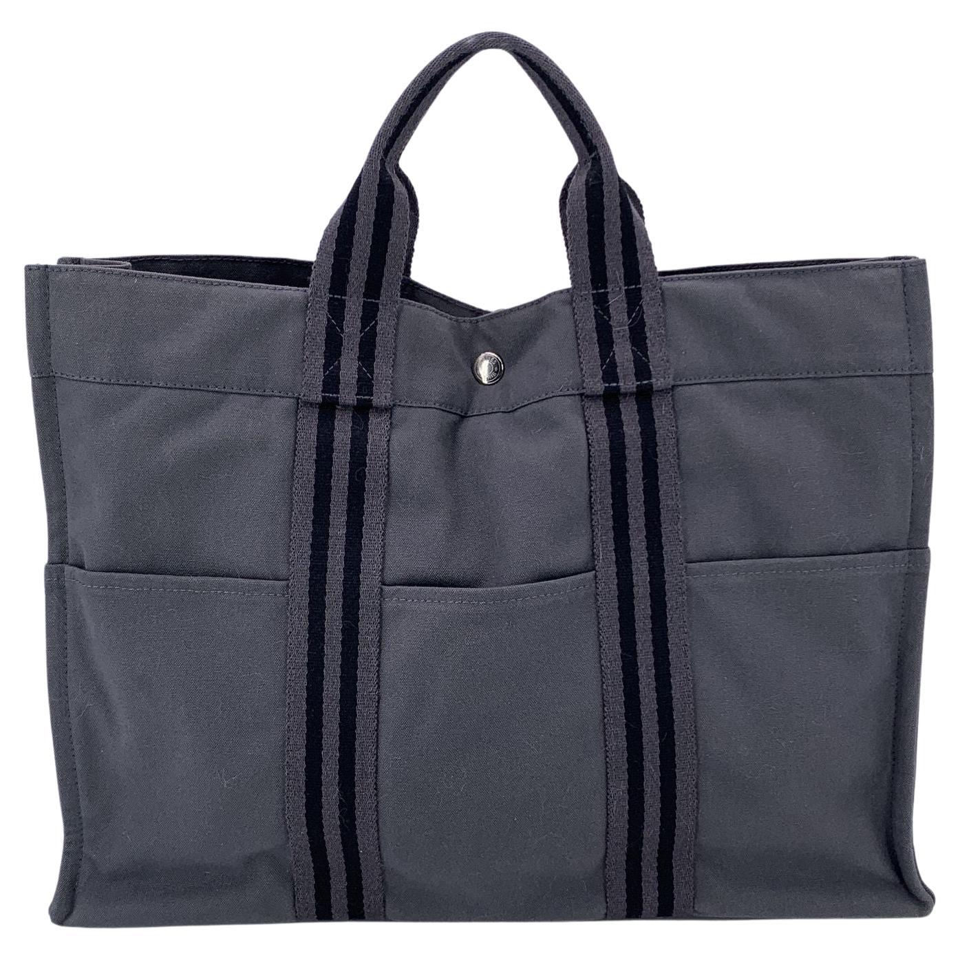 Sac Fourre Tout MM en coton à rayures grises et noires Hermes Paris en vente